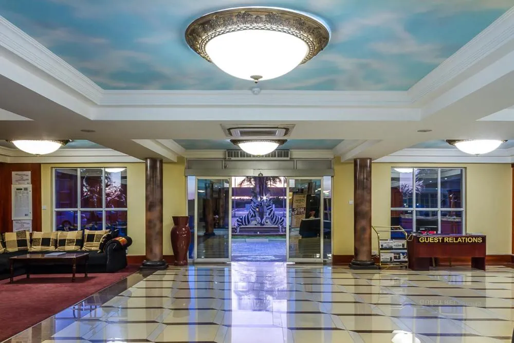 Majestic Five Hotel