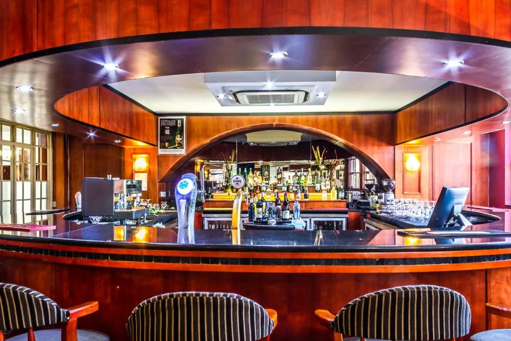 Majestic Five Hotel