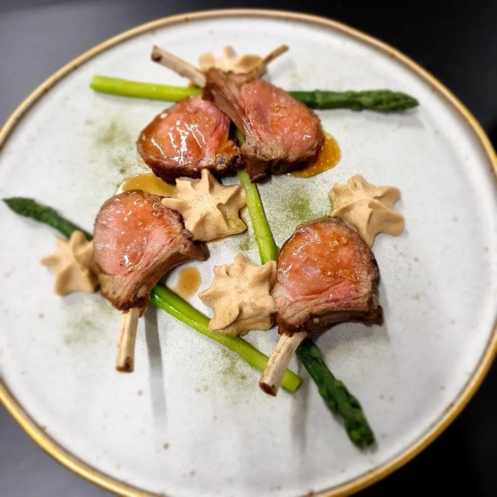 Restaurant/places to eat in Hotel Nuovo