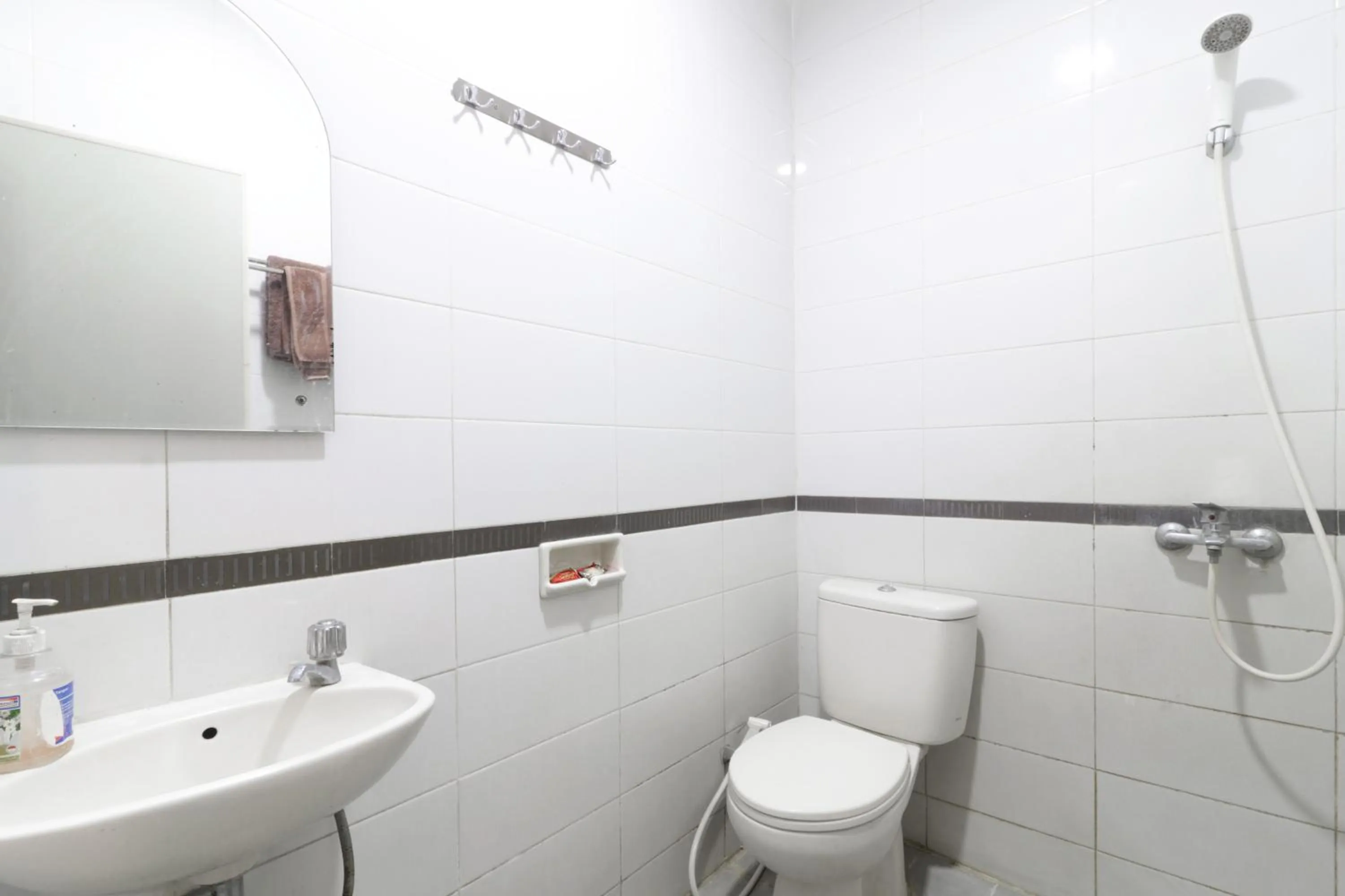 Bathroom in Hotel Gani