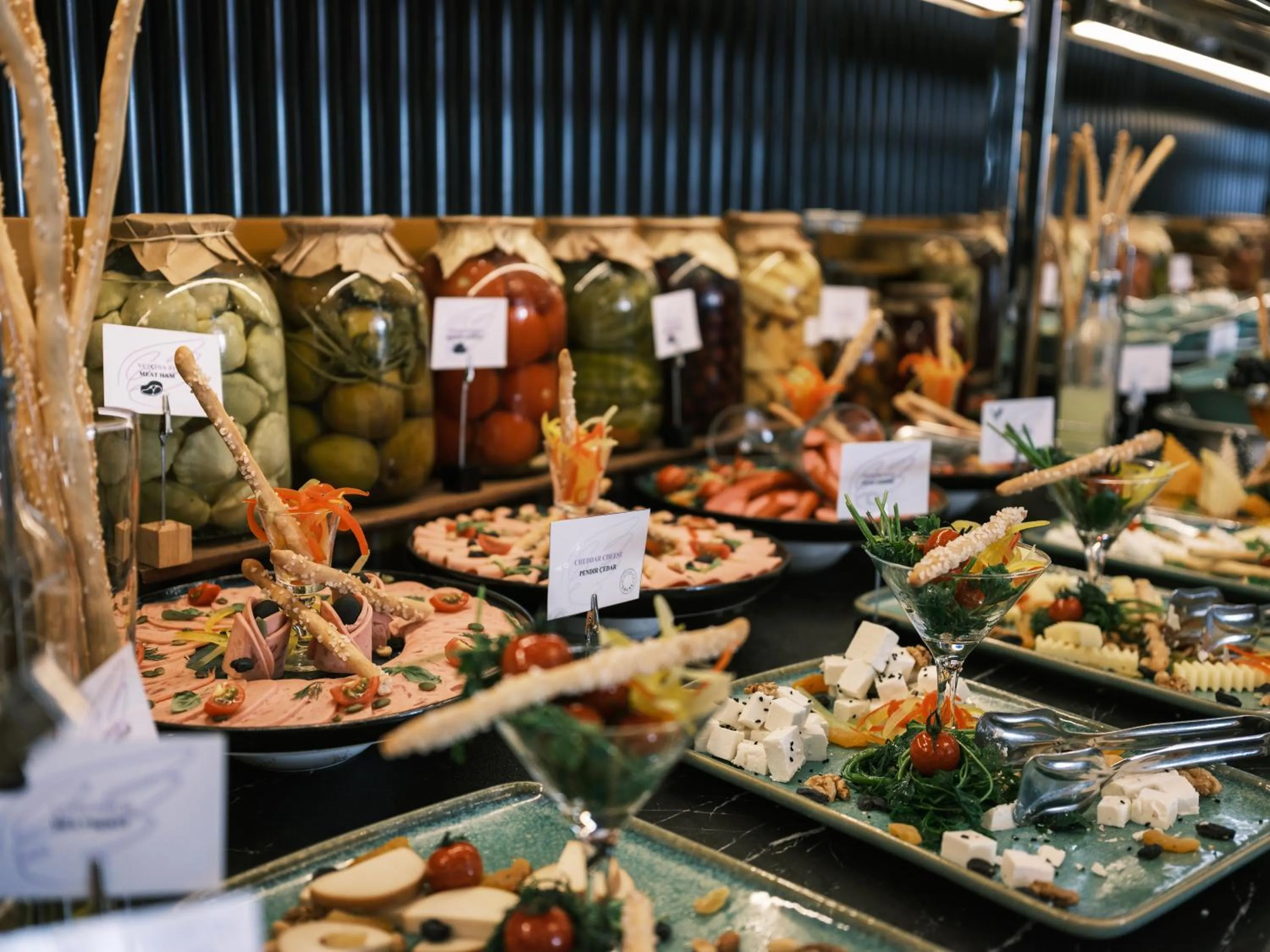 Food and drinks in Mercure Baku City