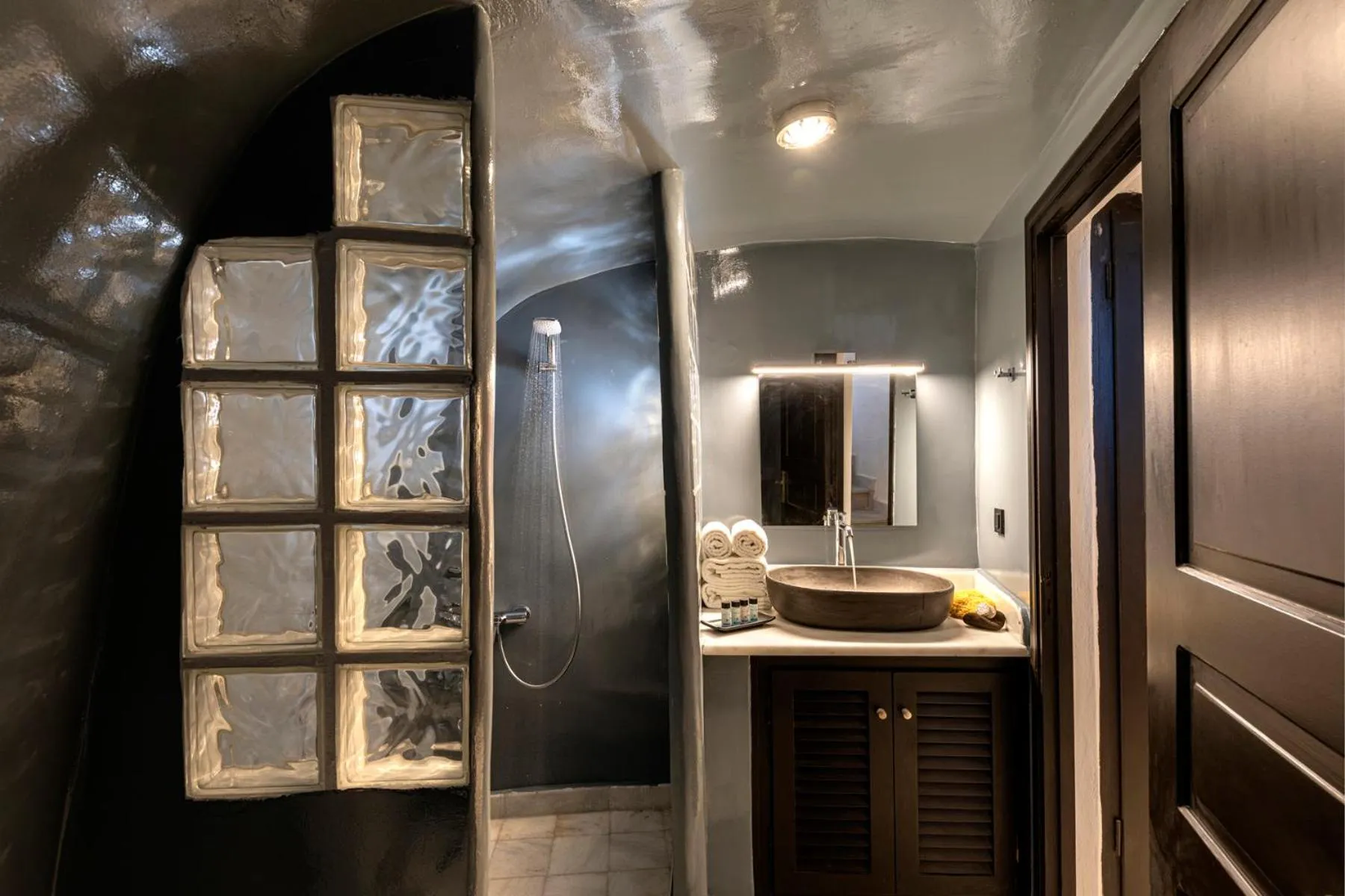 Bathroom in Pearl of Caldera Oia - Boutique Hotel by Pearl Hotel Collection