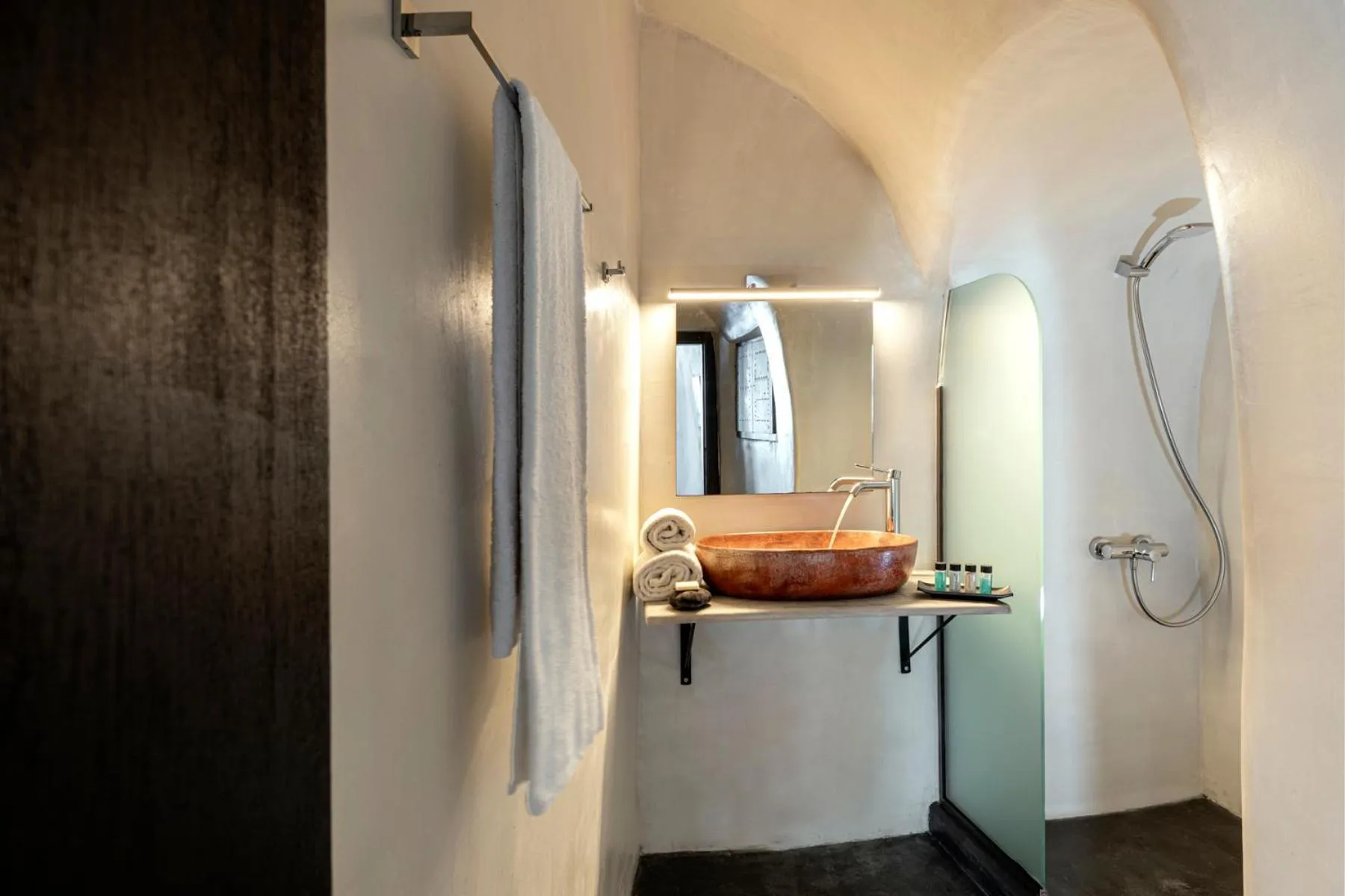 Bathroom in Pearl of Caldera Oia - Boutique Hotel by Pearl Hotel Collection