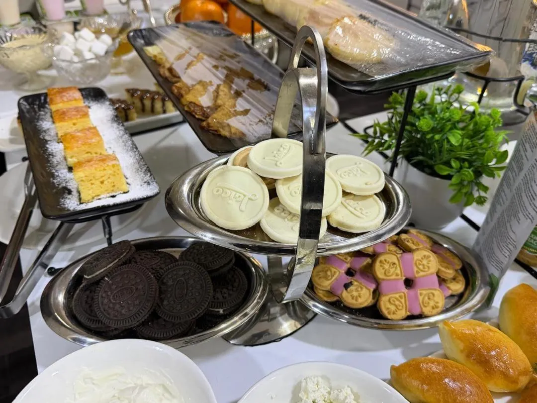 Buffet breakfast in Hotel 777