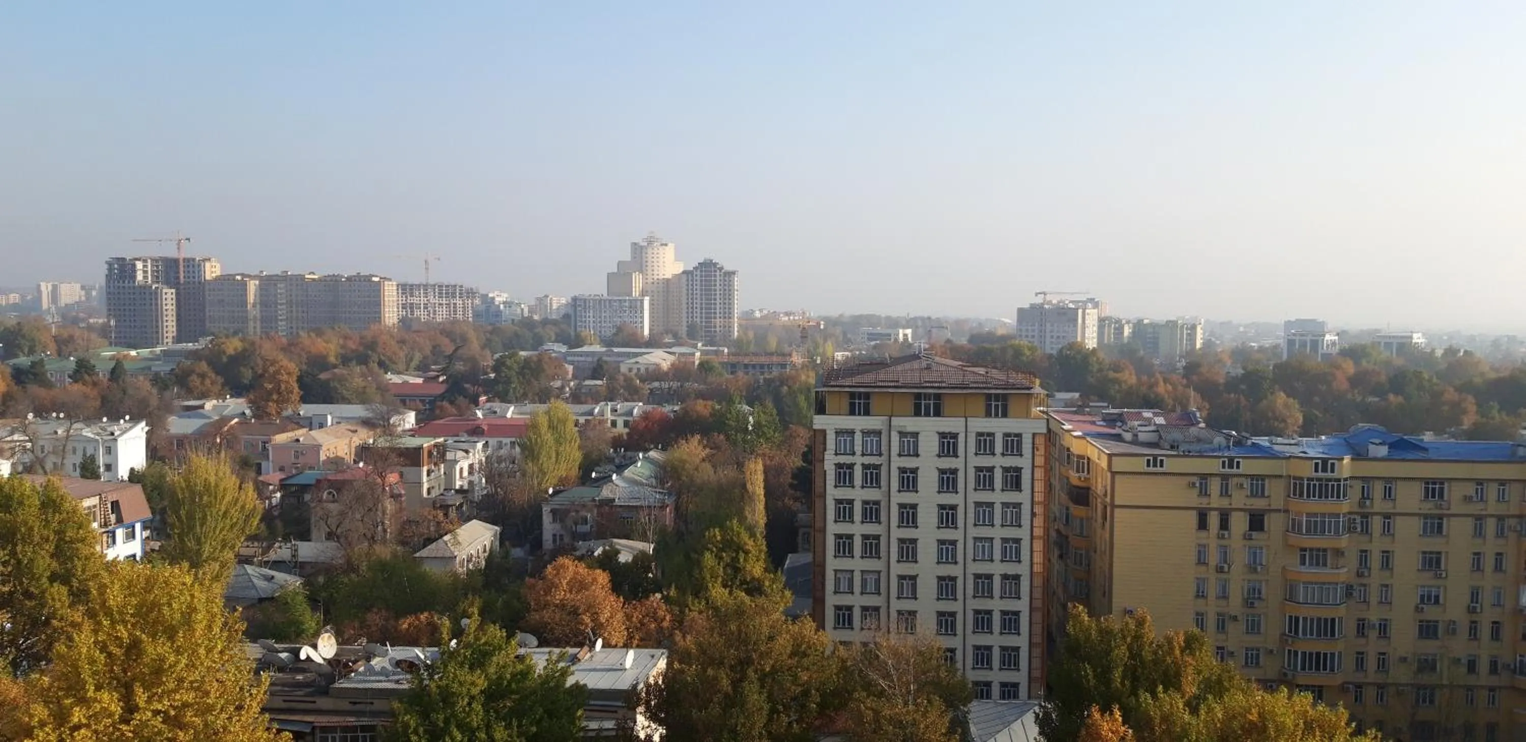 City view in Hotel 777