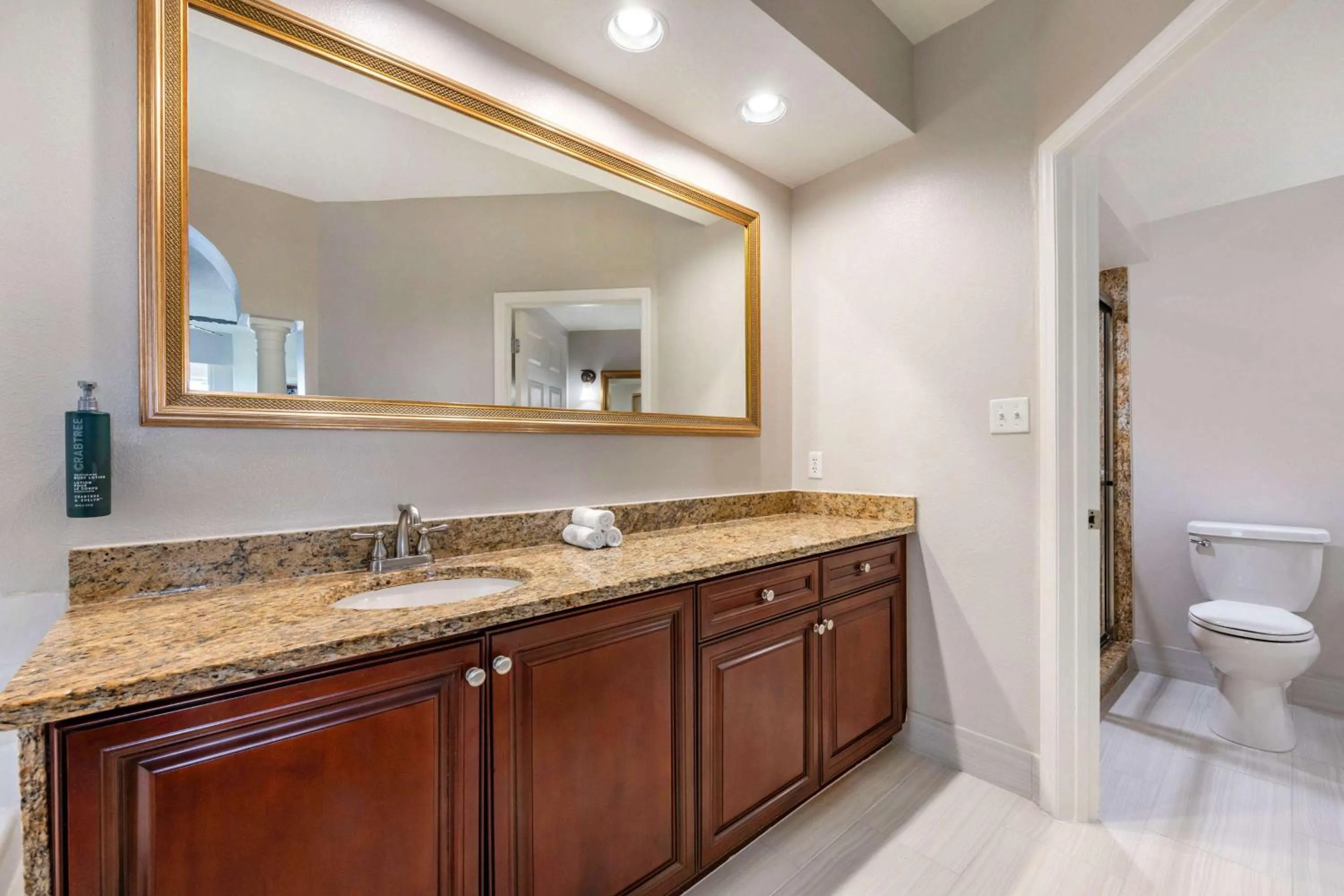 Bathroom in Hilton Vacation Club Grande Villas Orlando