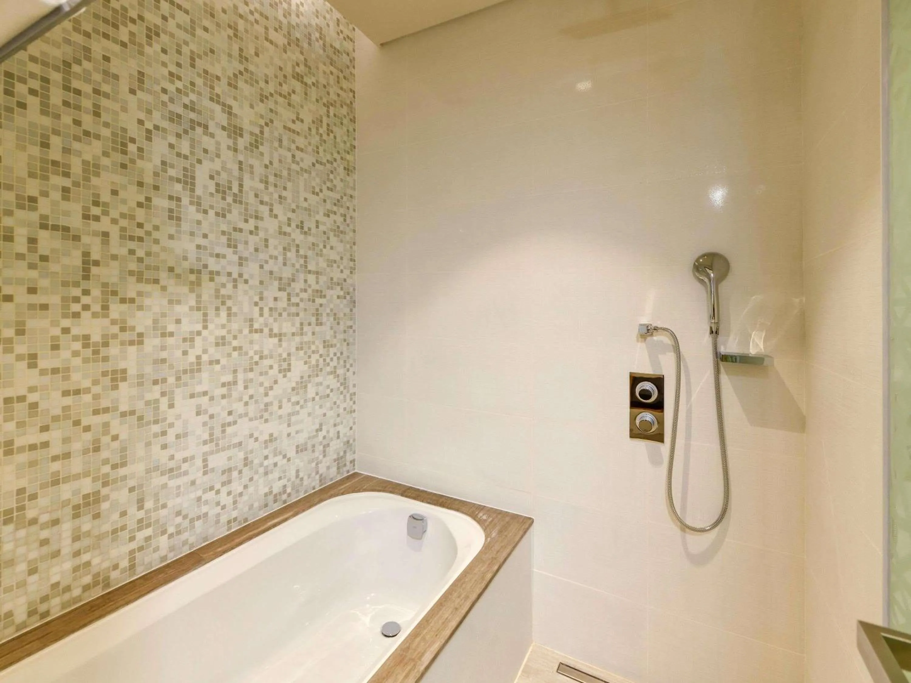 Bedroom in Grand Mercure Dubai City