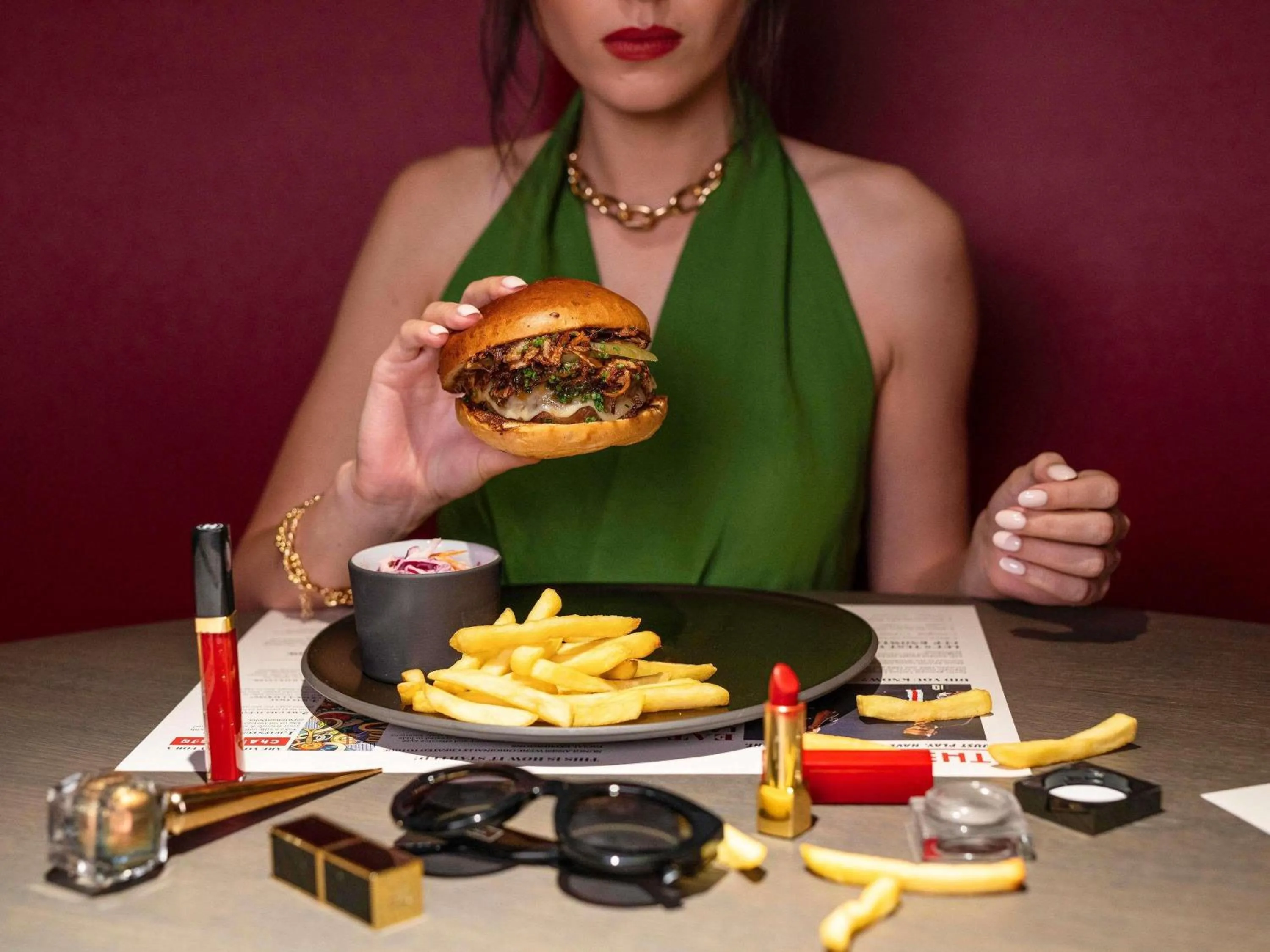 Lounge or bar in Pullman Doha West Bay