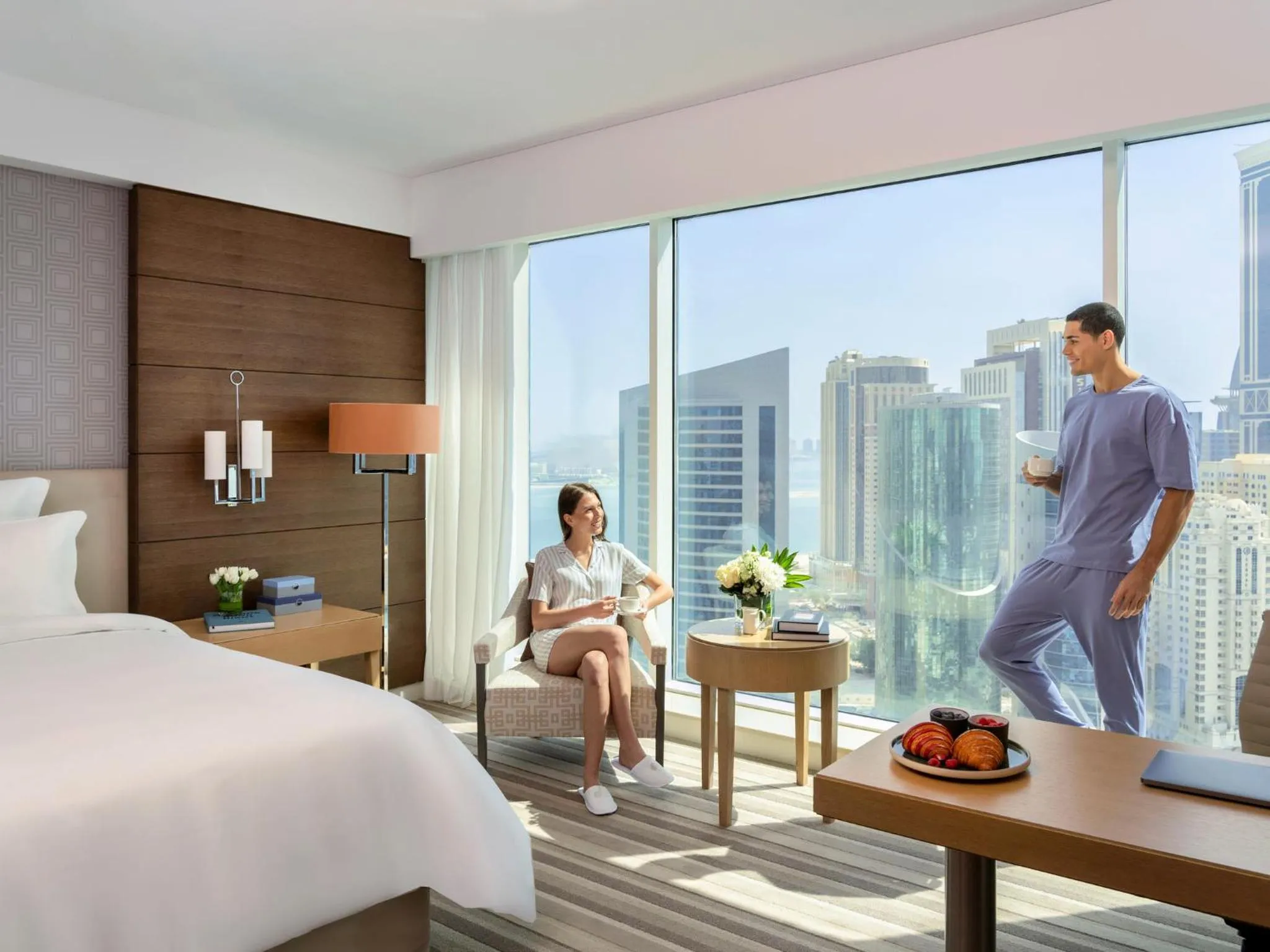 Property building, Bed in Pullman Doha West Bay