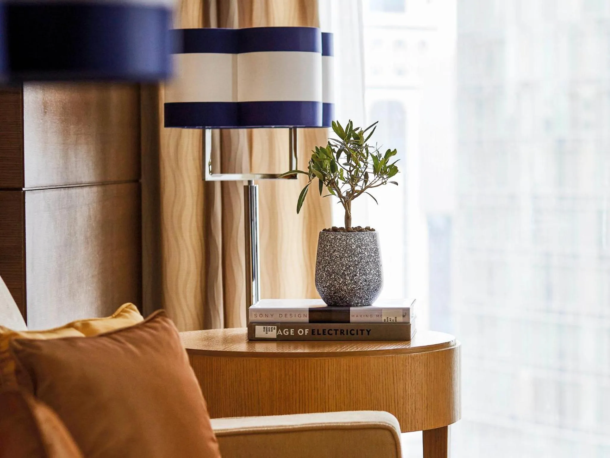 Property building in Pullman Doha West Bay