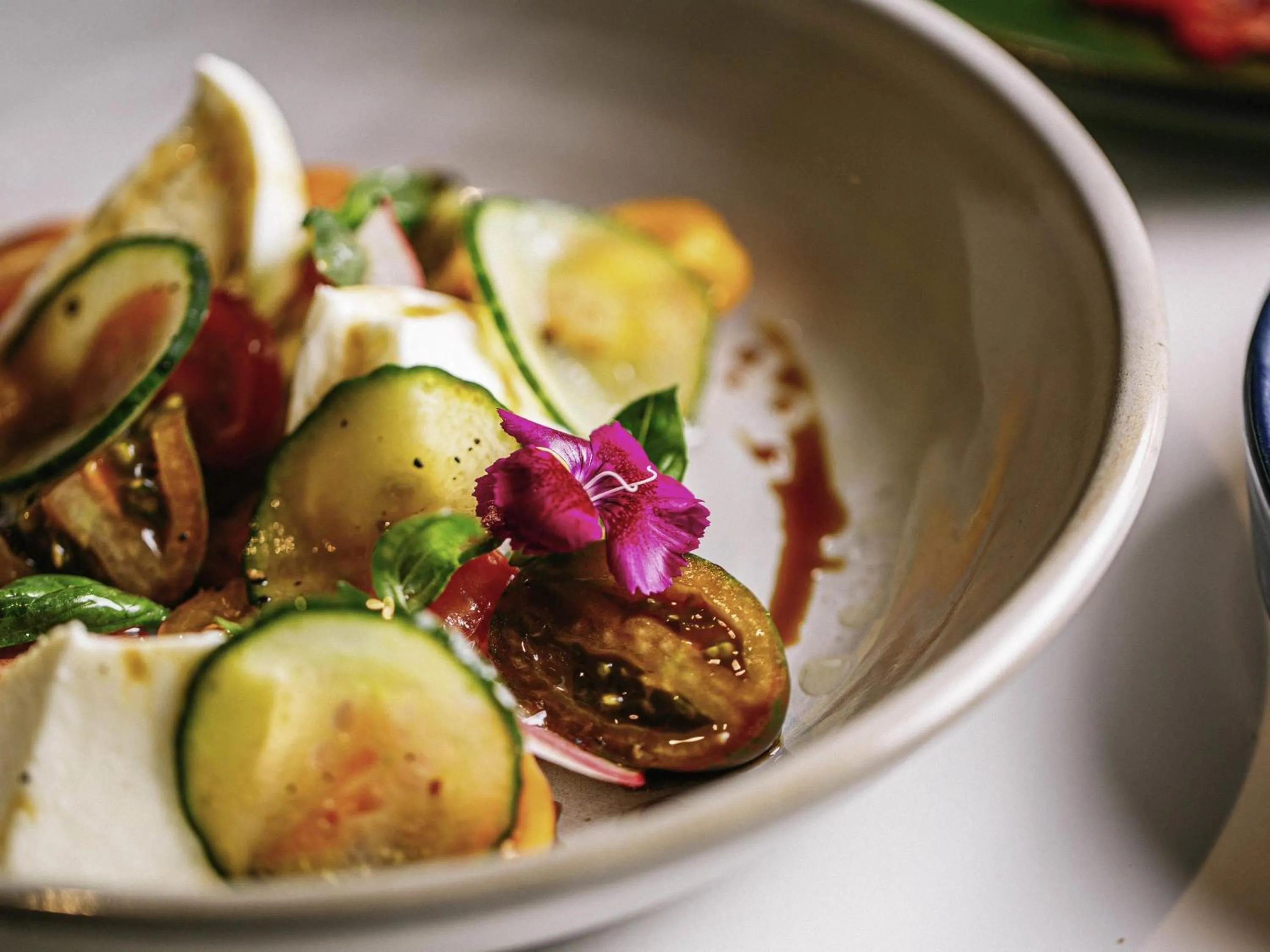 Restaurant/places to eat in Pullman Doha West Bay