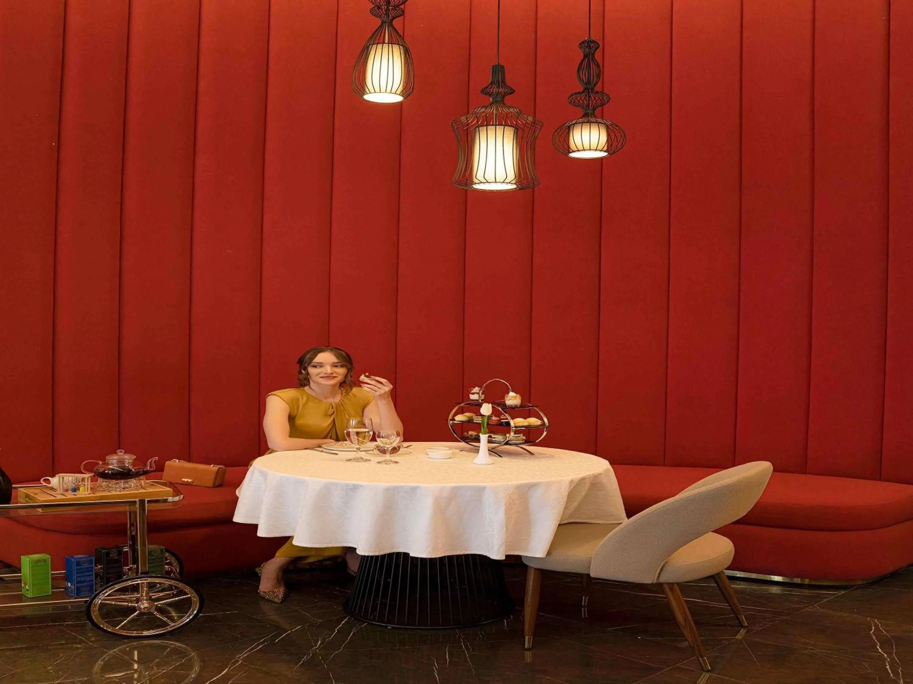 Restaurant/places to eat in Pullman Sharjah