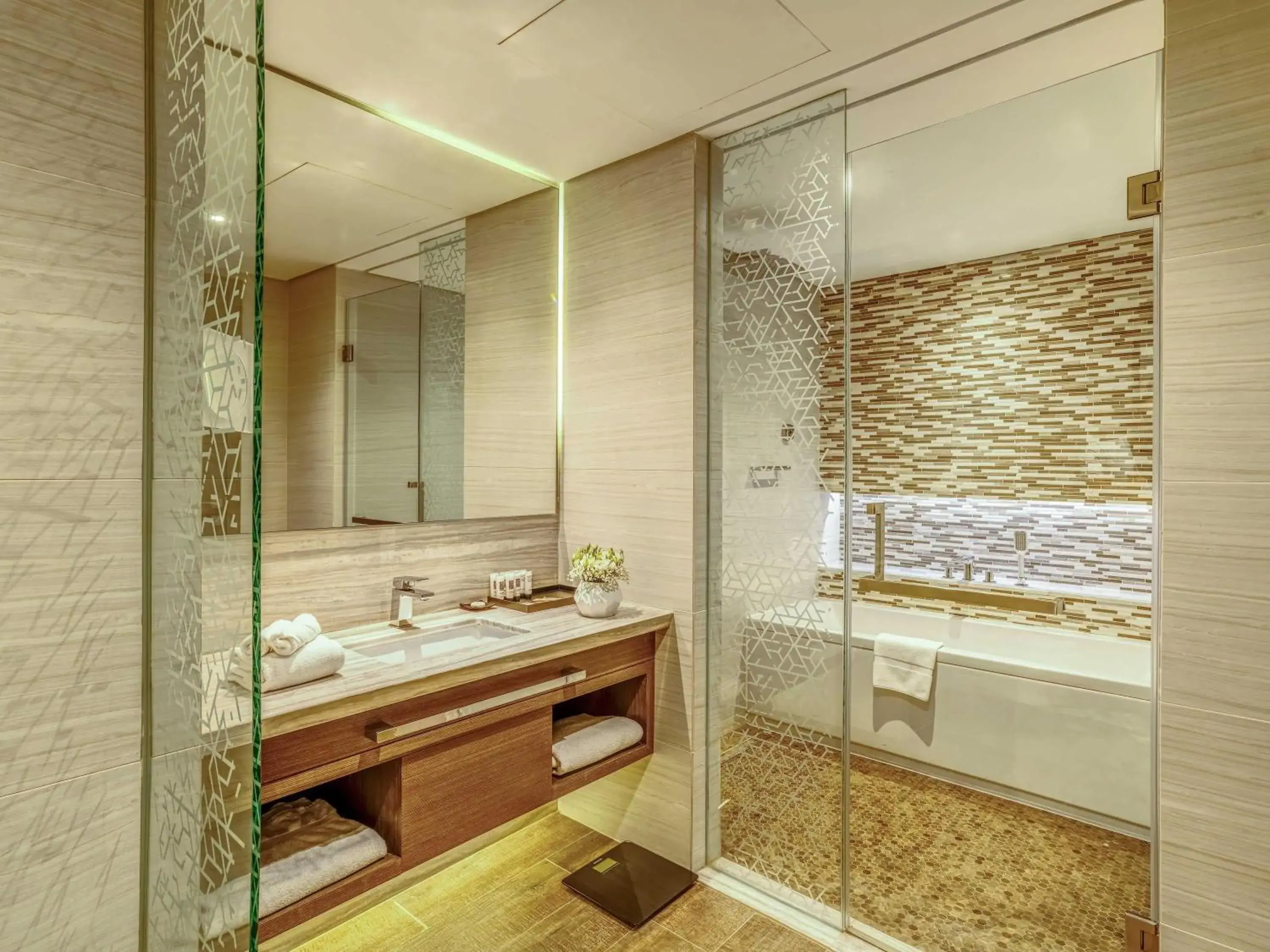 Executive King Suite with City View in Pullman Sharjah Executive King Suite with City View in Pullman Sharjah