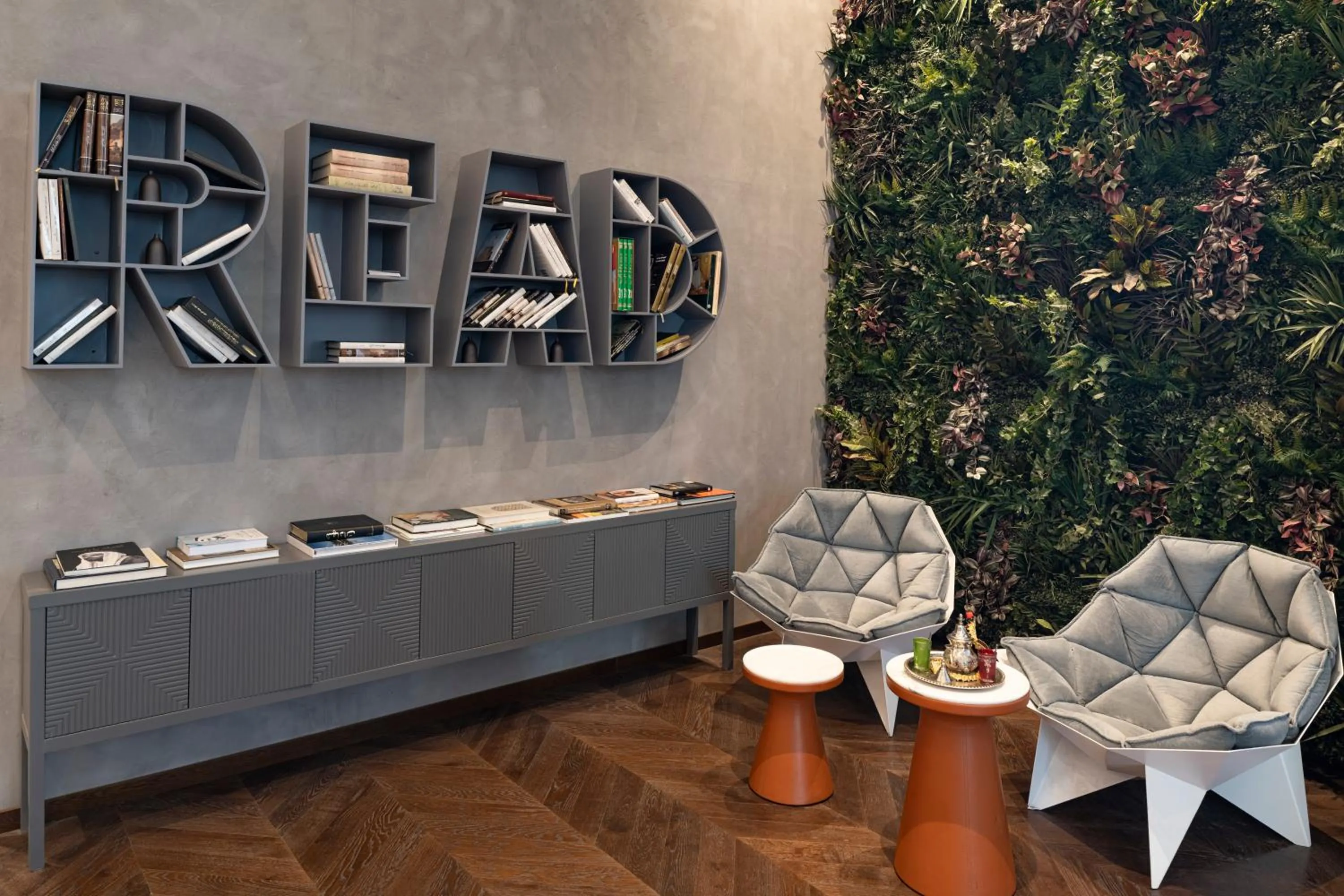 Lobby or reception in Pullman Sharjah