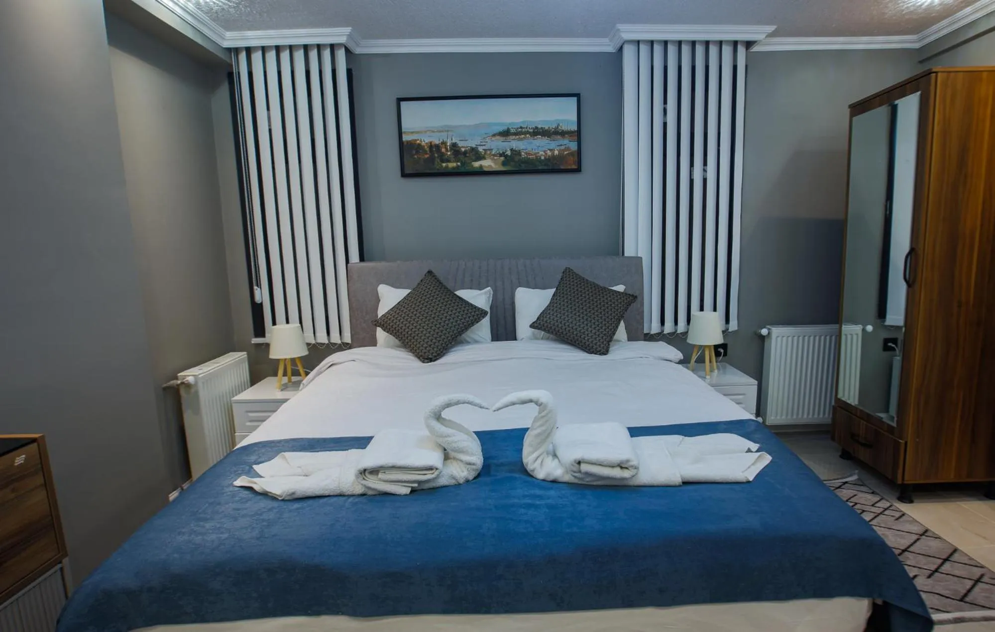 towels, Bed in Stone Suites