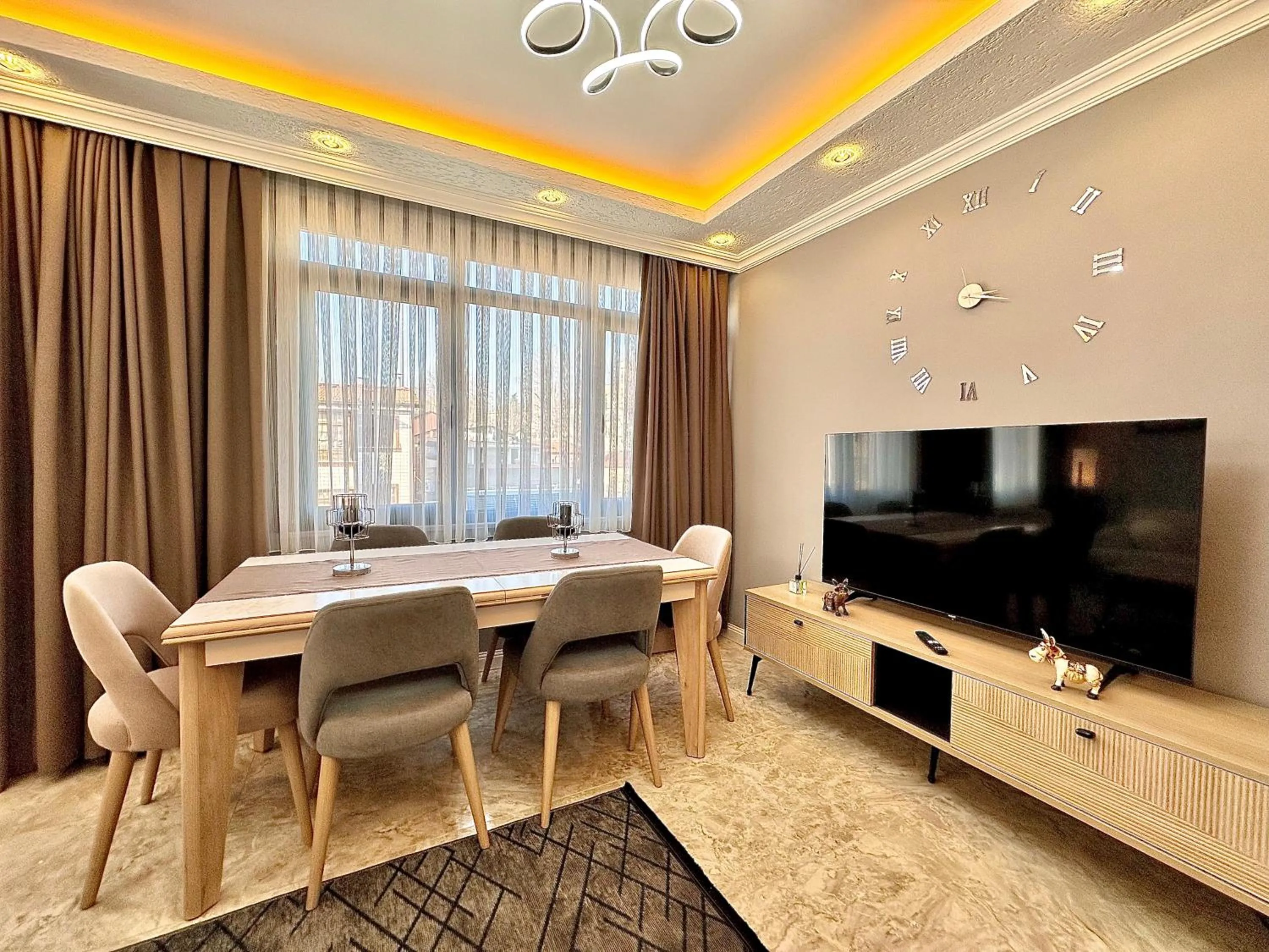 Communal lounge/ TV room in Stone Suites