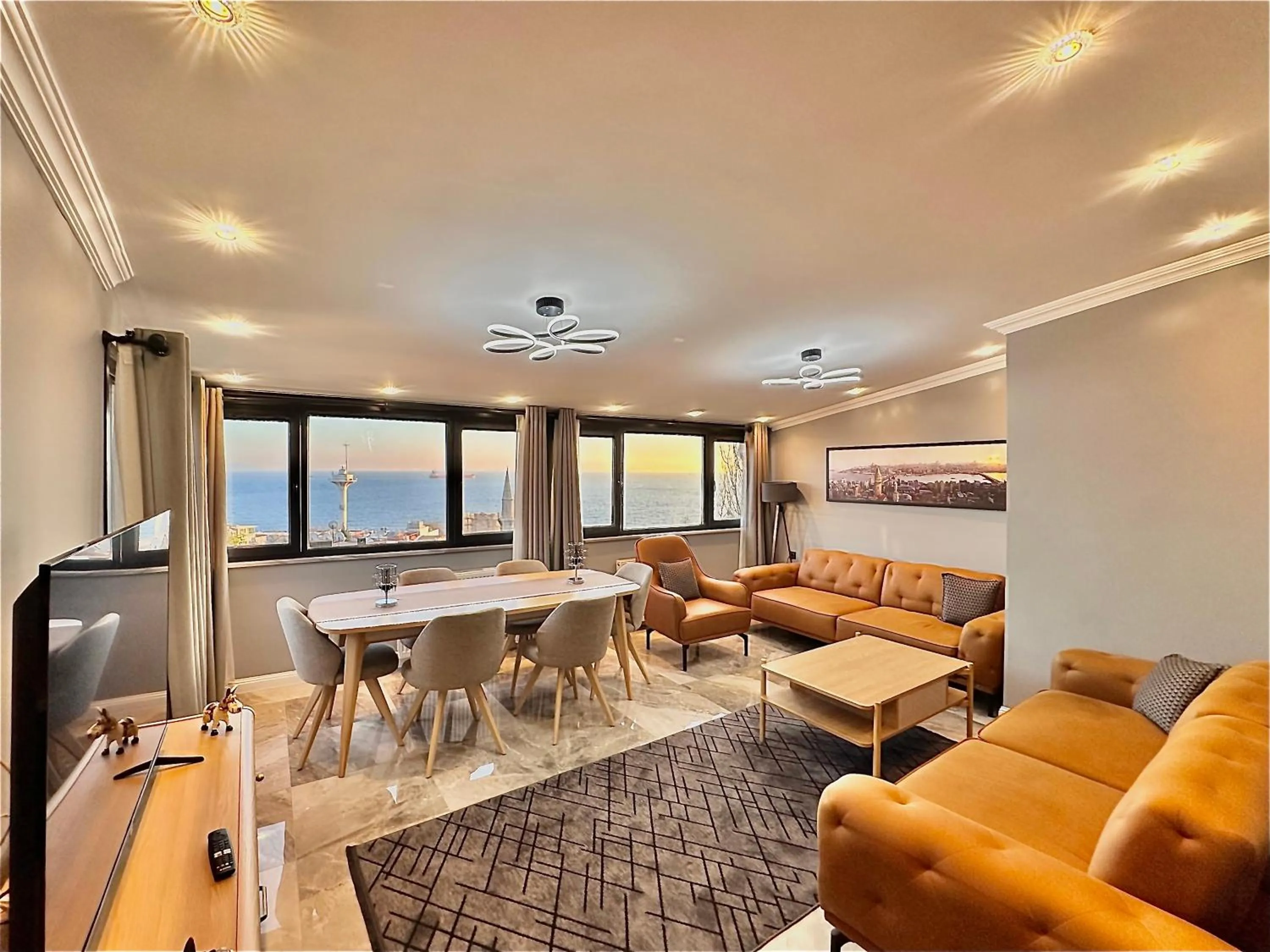 Kitchen or kitchenette in Stone Suites