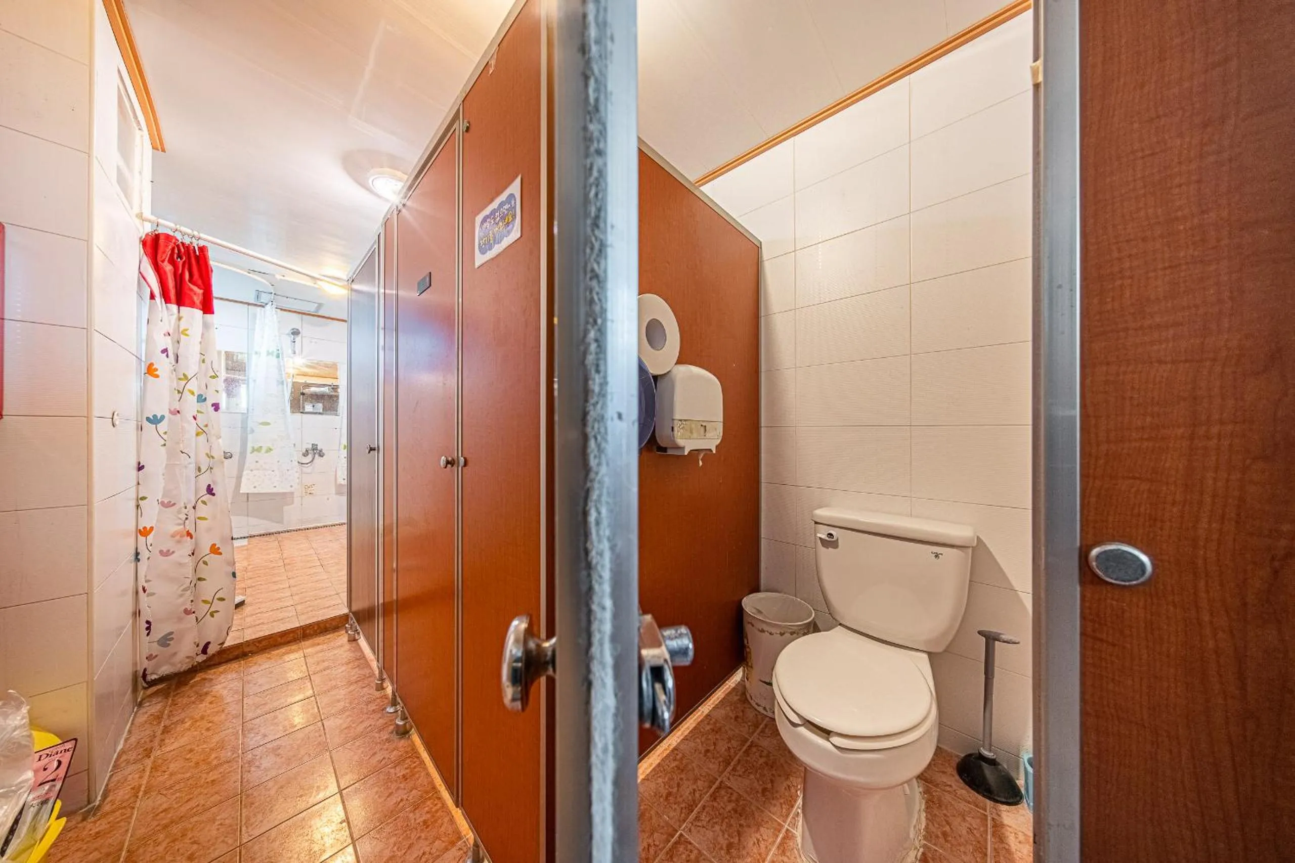 Shower in Dream Single House