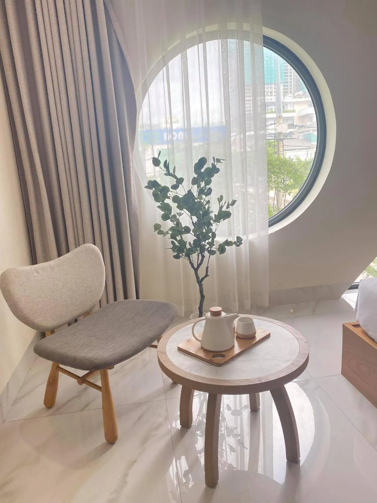 Seating area in Maple Suite Hotel & Apartment