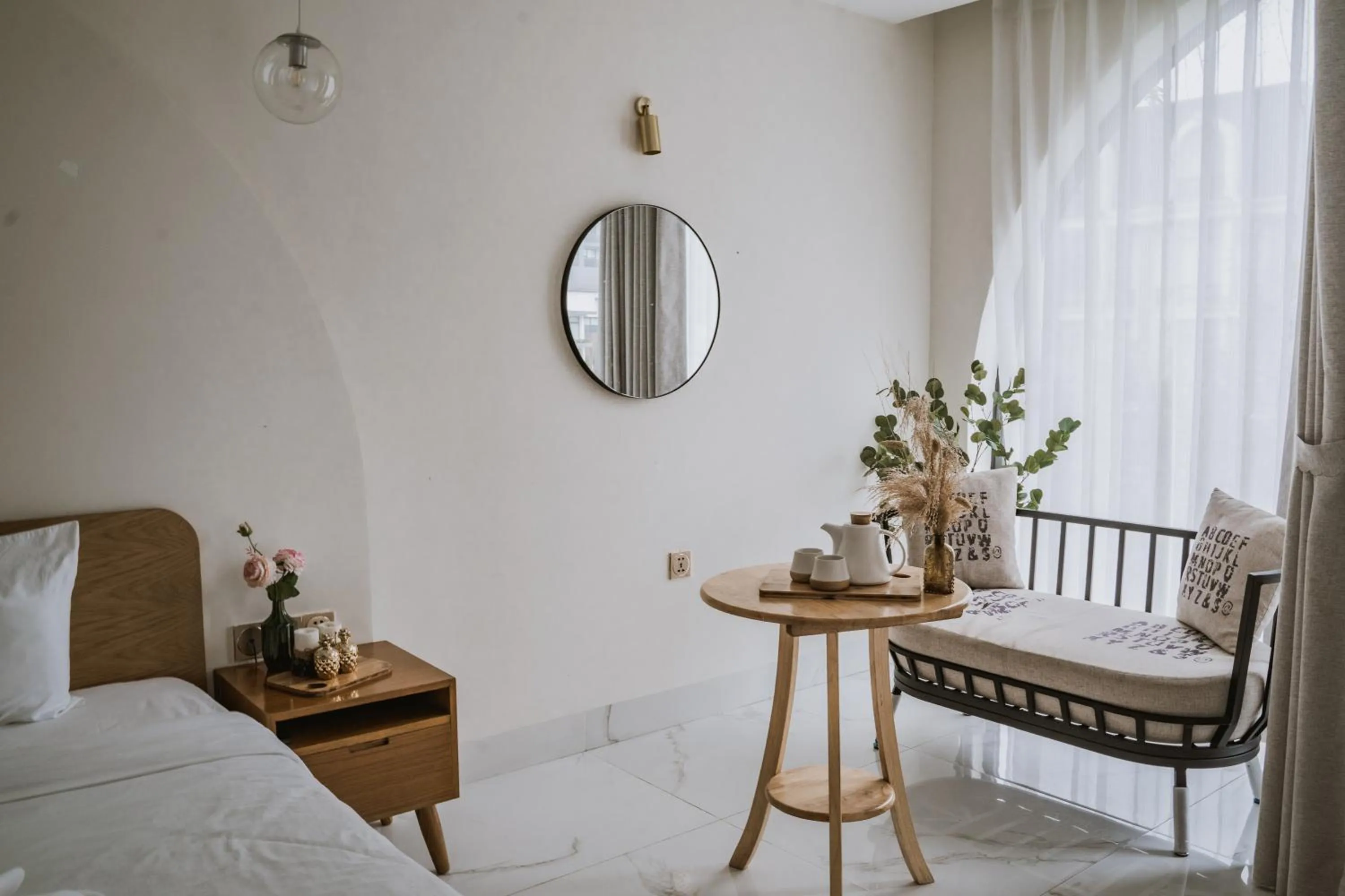 Decorative detail in Maple Suite Hotel & Apartment