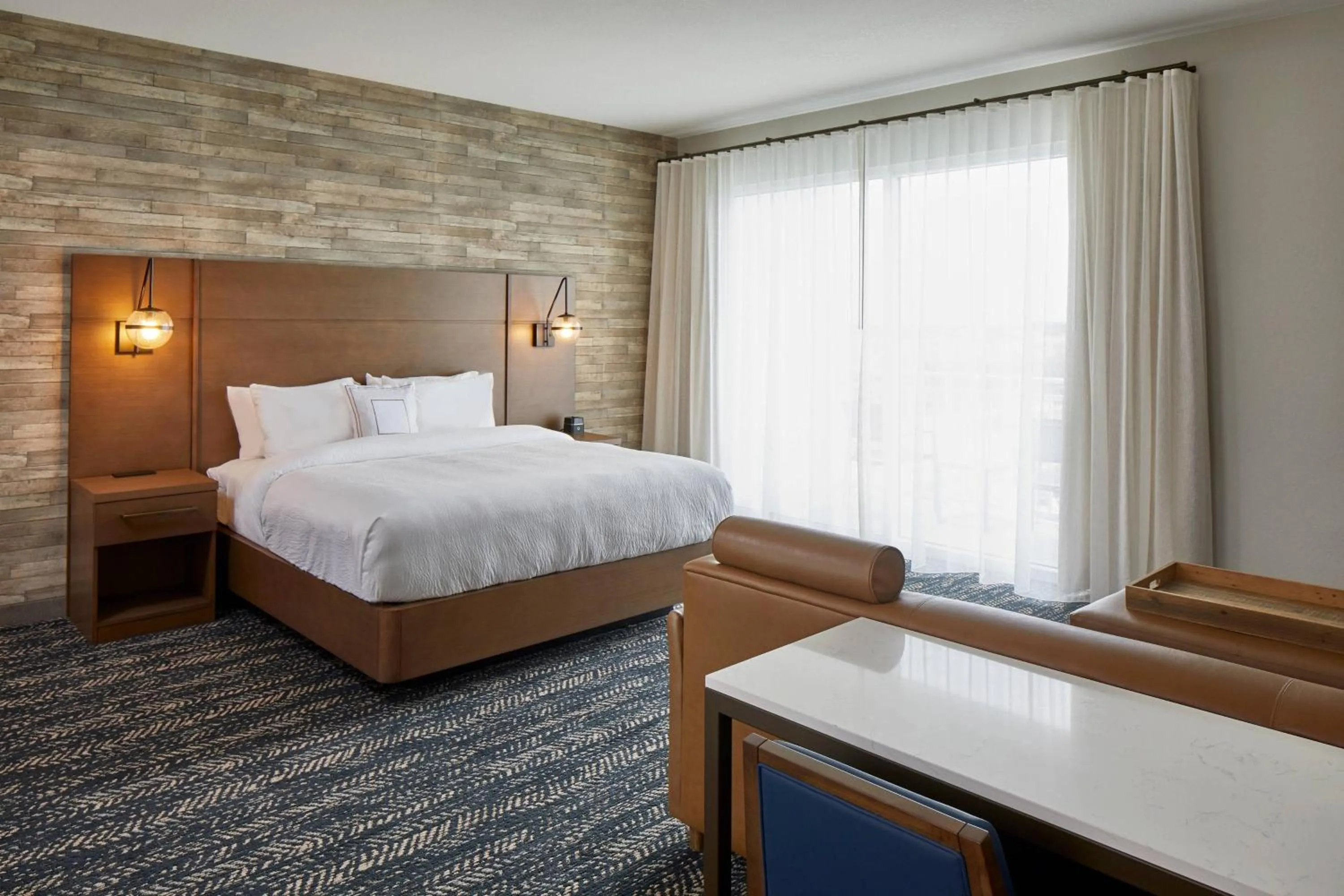 Photo of the whole room, Bed in Residence Inn St. Petersburg Tierra Verde