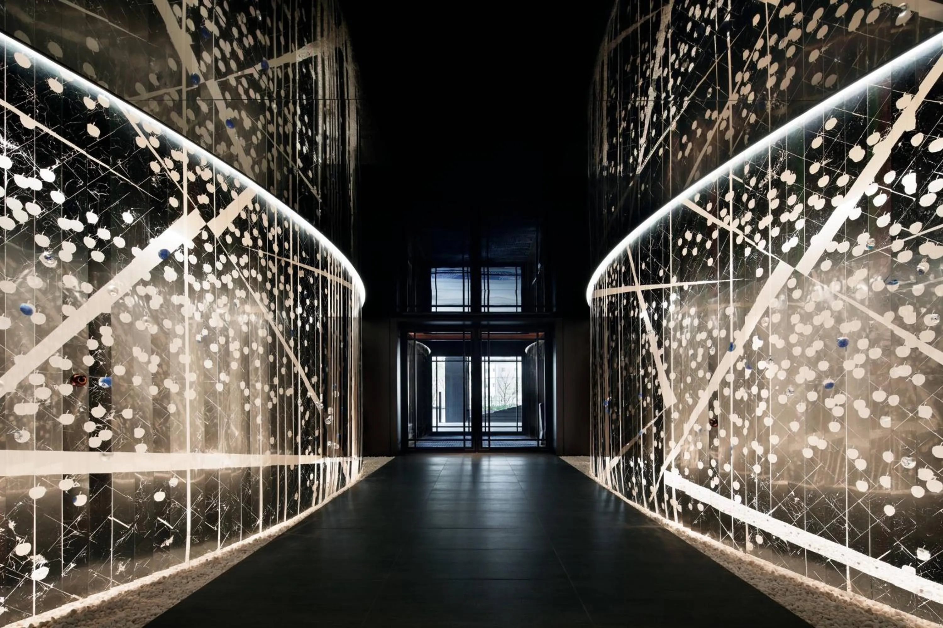 Lobby or reception in mesm Tokyo, Autograph Collection