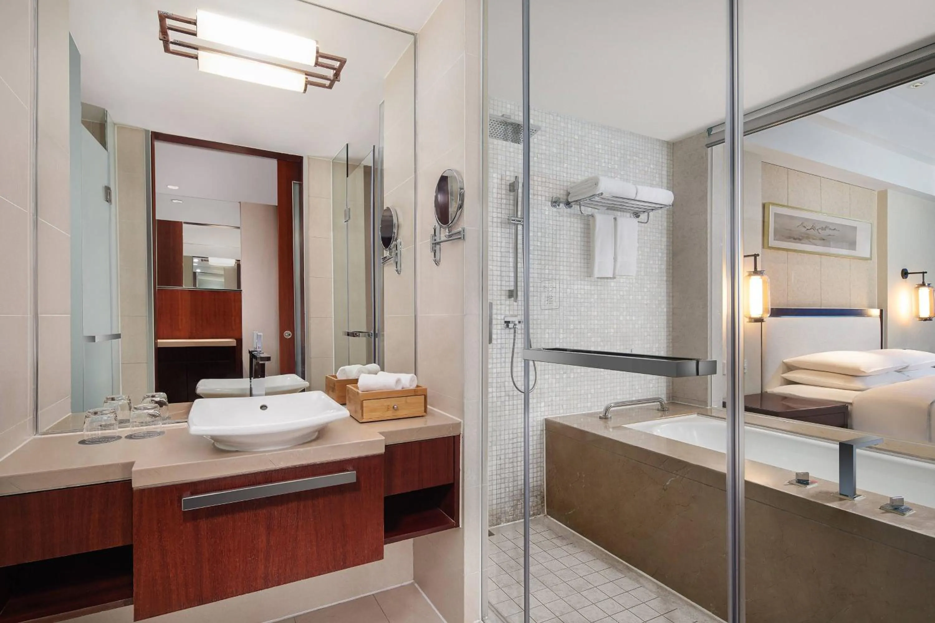Bathroom, Bed in Courtyard by Marriott Wuxi Lihu Lake