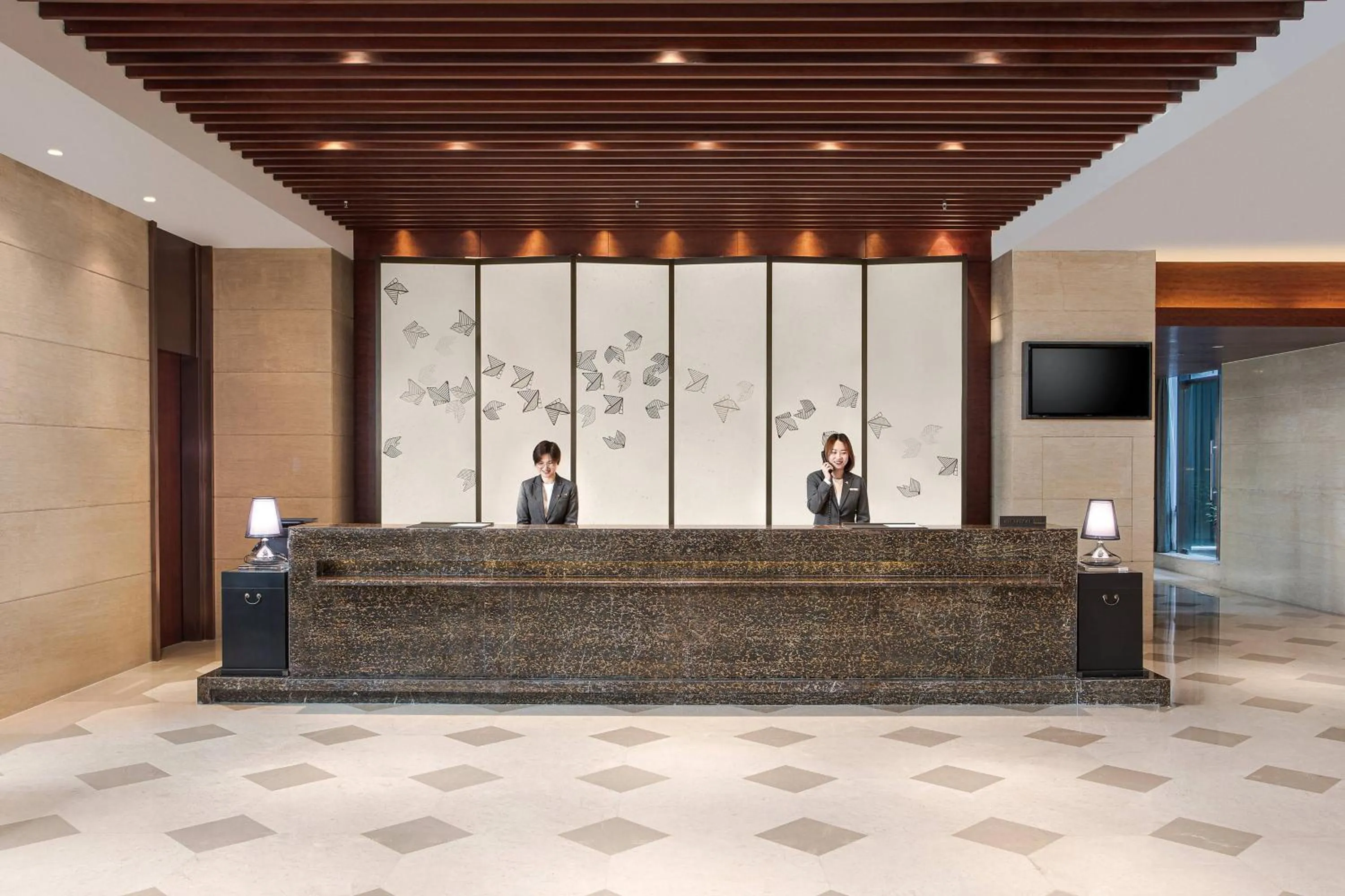 Lobby or reception in Courtyard by Marriott Wuxi Lihu Lake