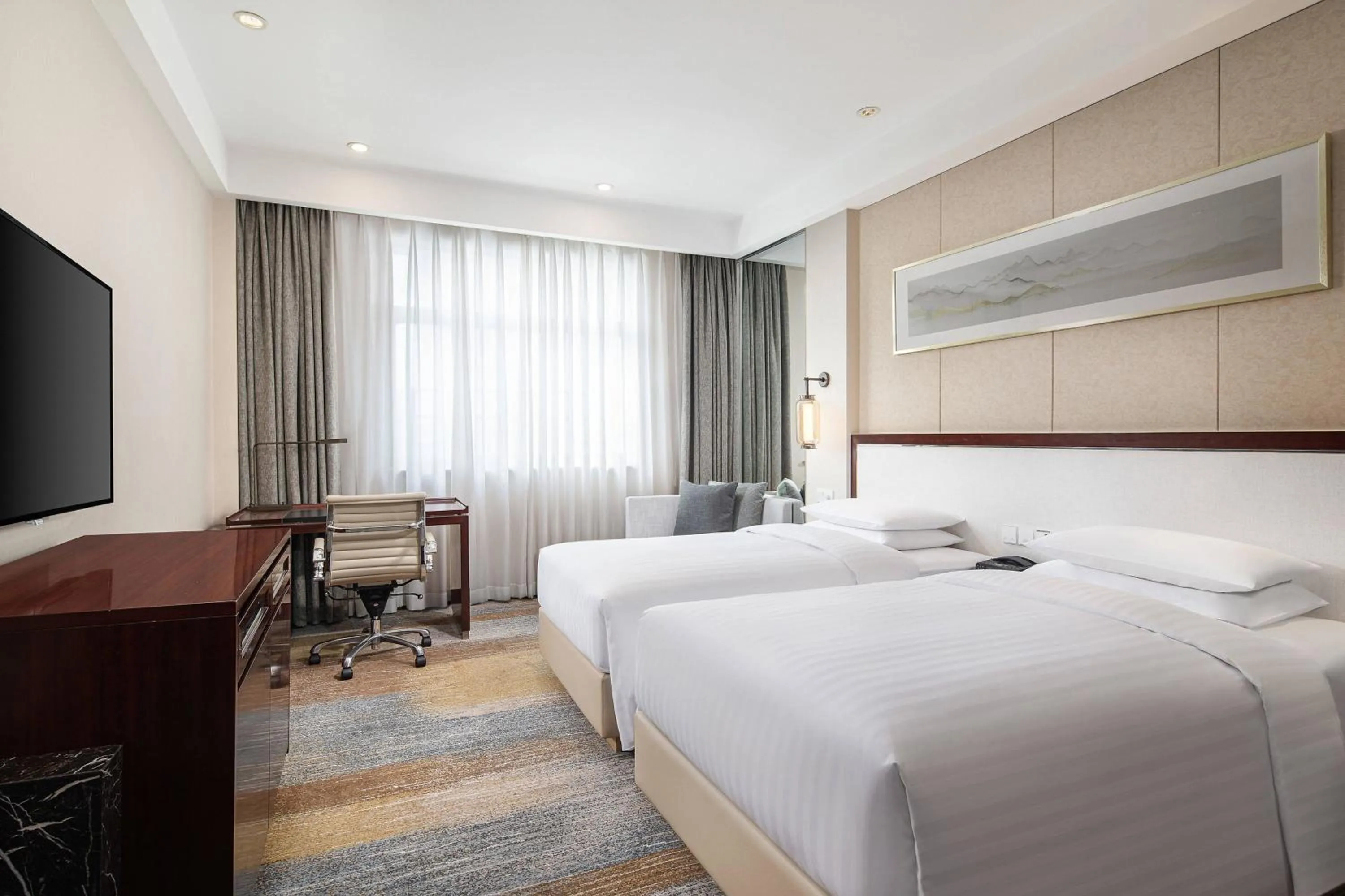 Photo of the whole room, Bed in Courtyard by Marriott Wuxi Lihu Lake