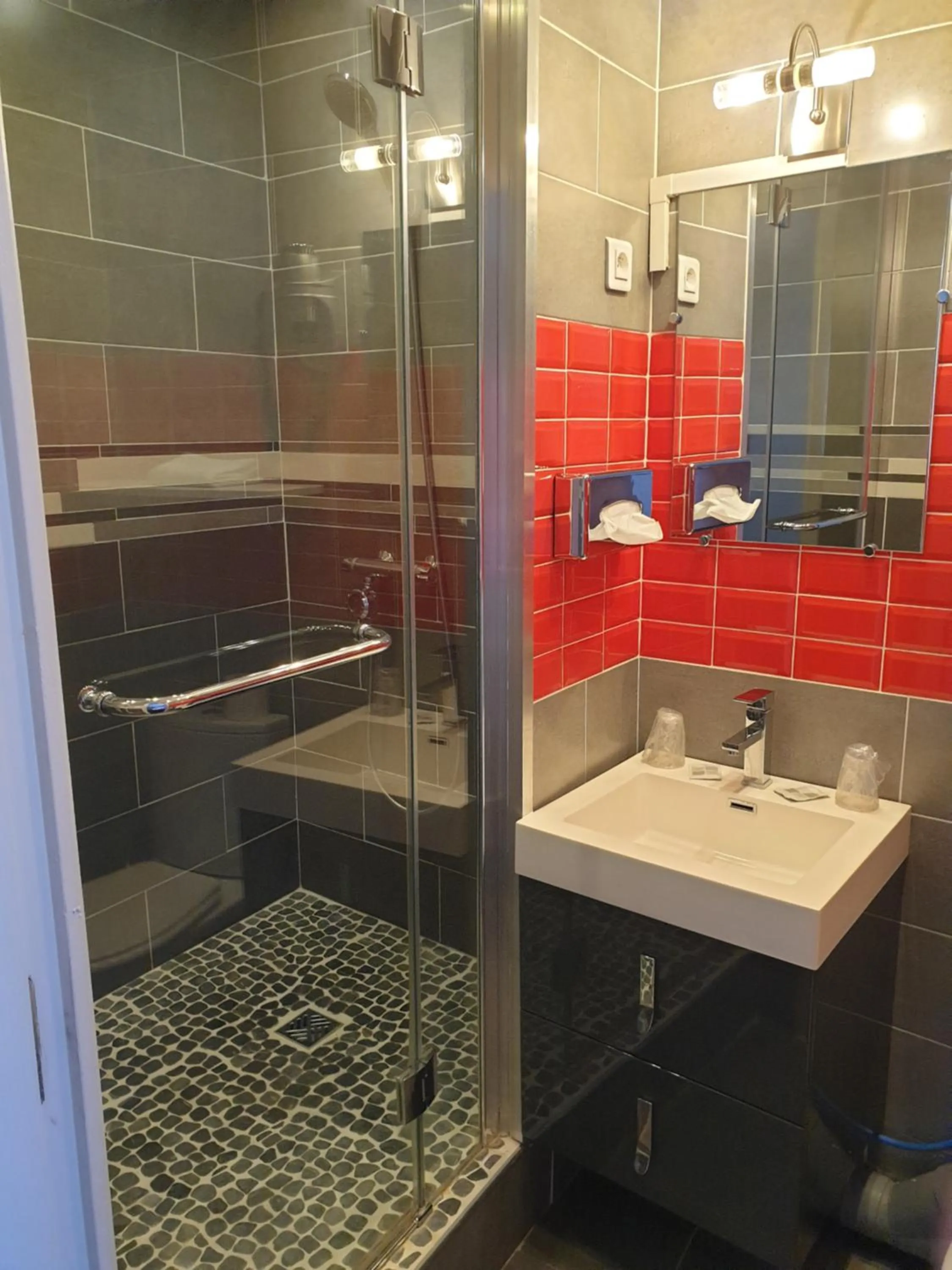 Bathroom in Hotel Le Splendid