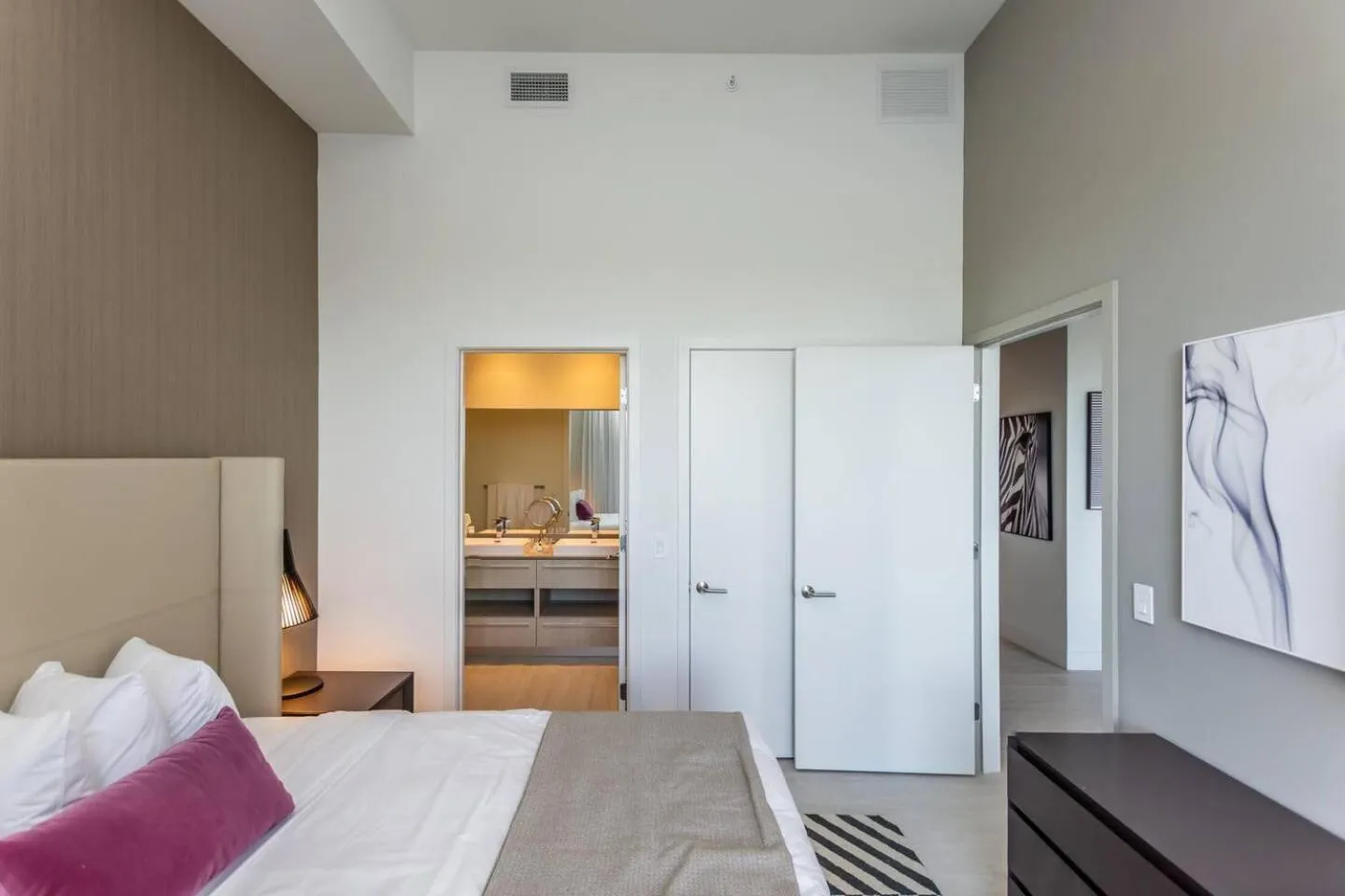 Bed in Amazing Apartments at H Beach House