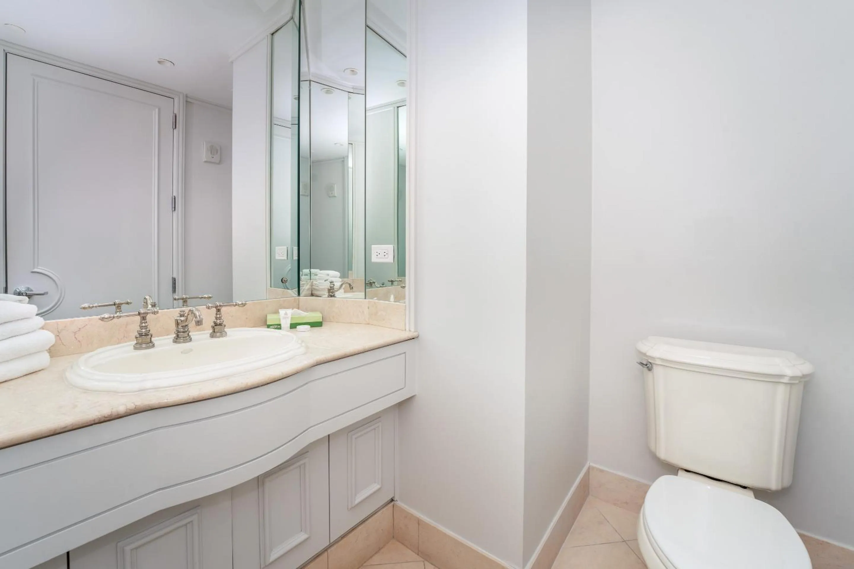 Bathroom in Showboat Hotel Atlantic City