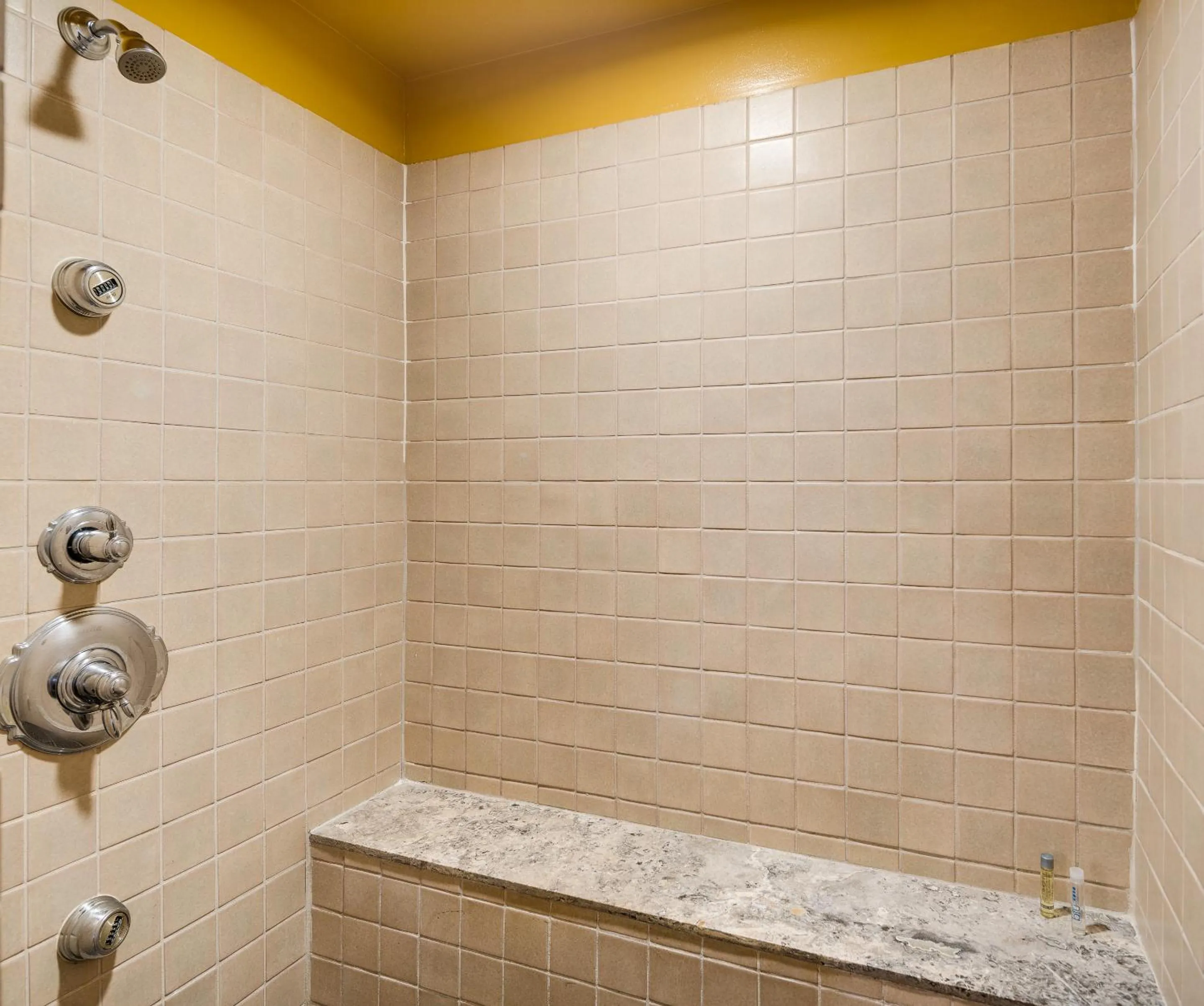 Bathroom in Showboat Hotel Atlantic City