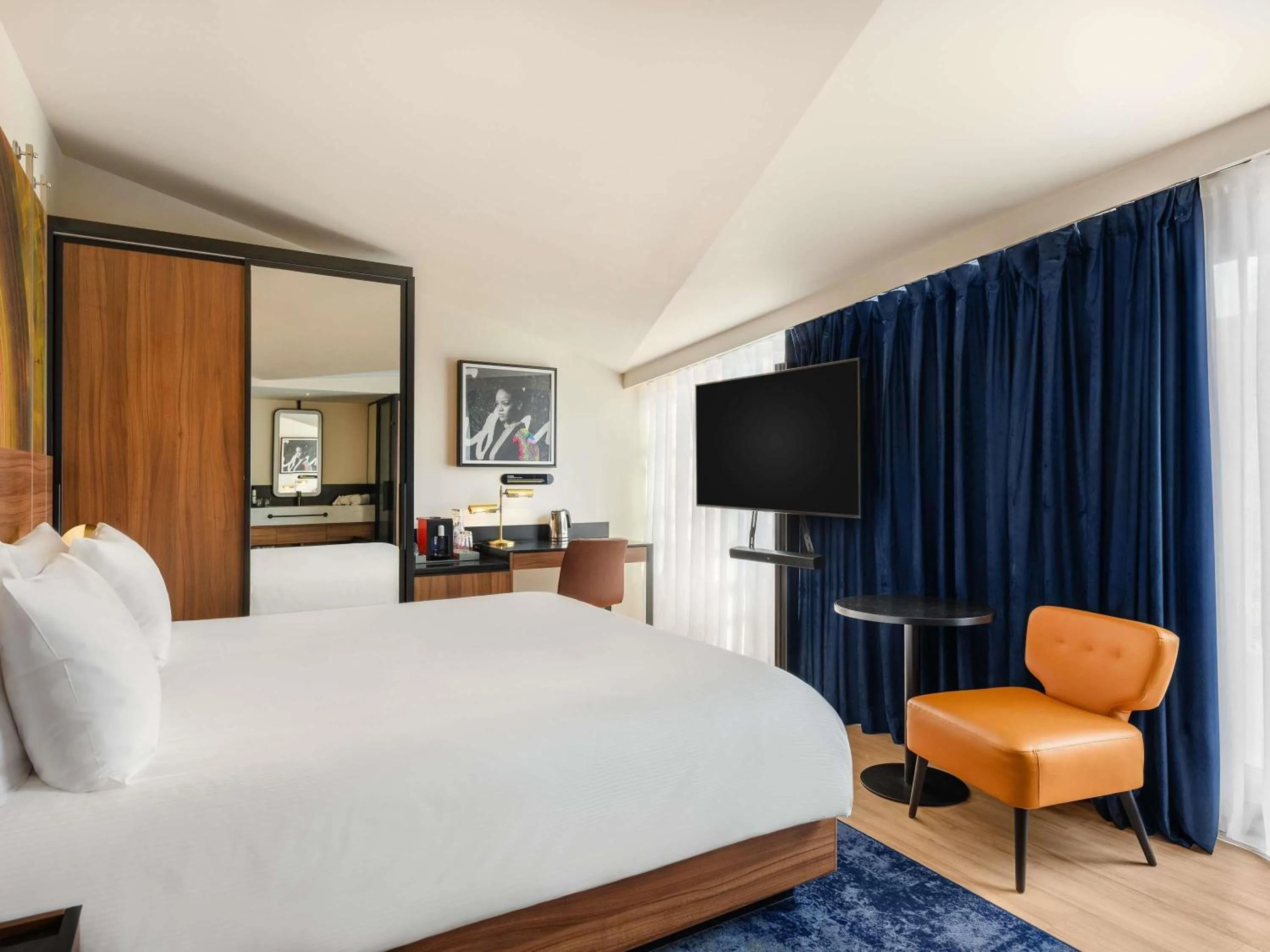 Bedroom, Bed in Pullman Budapest