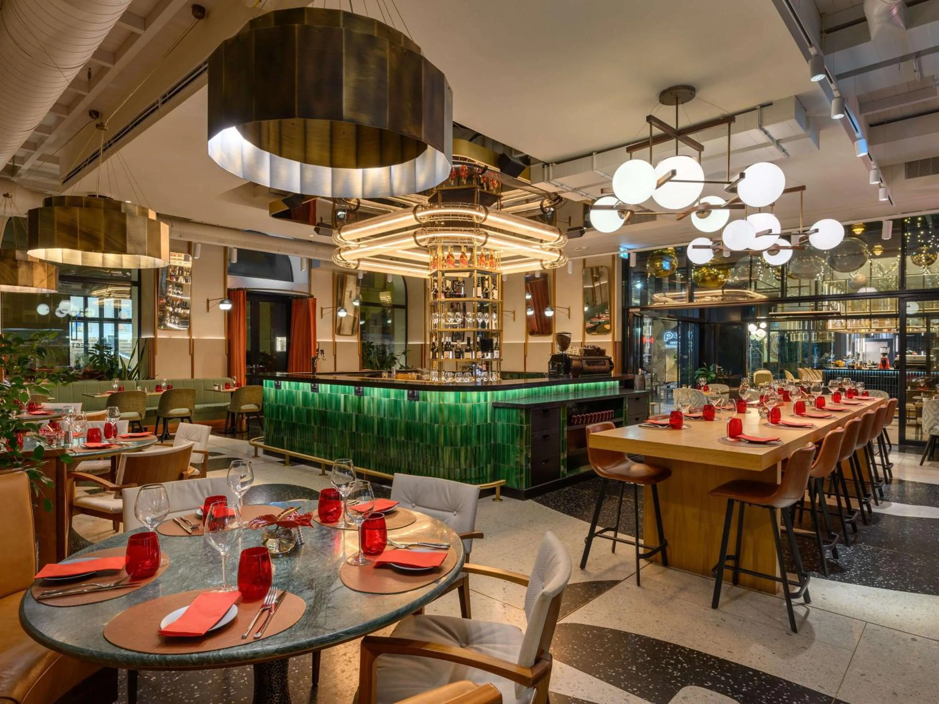 Restaurant/places to eat in Hard Rock Hotel Budapest