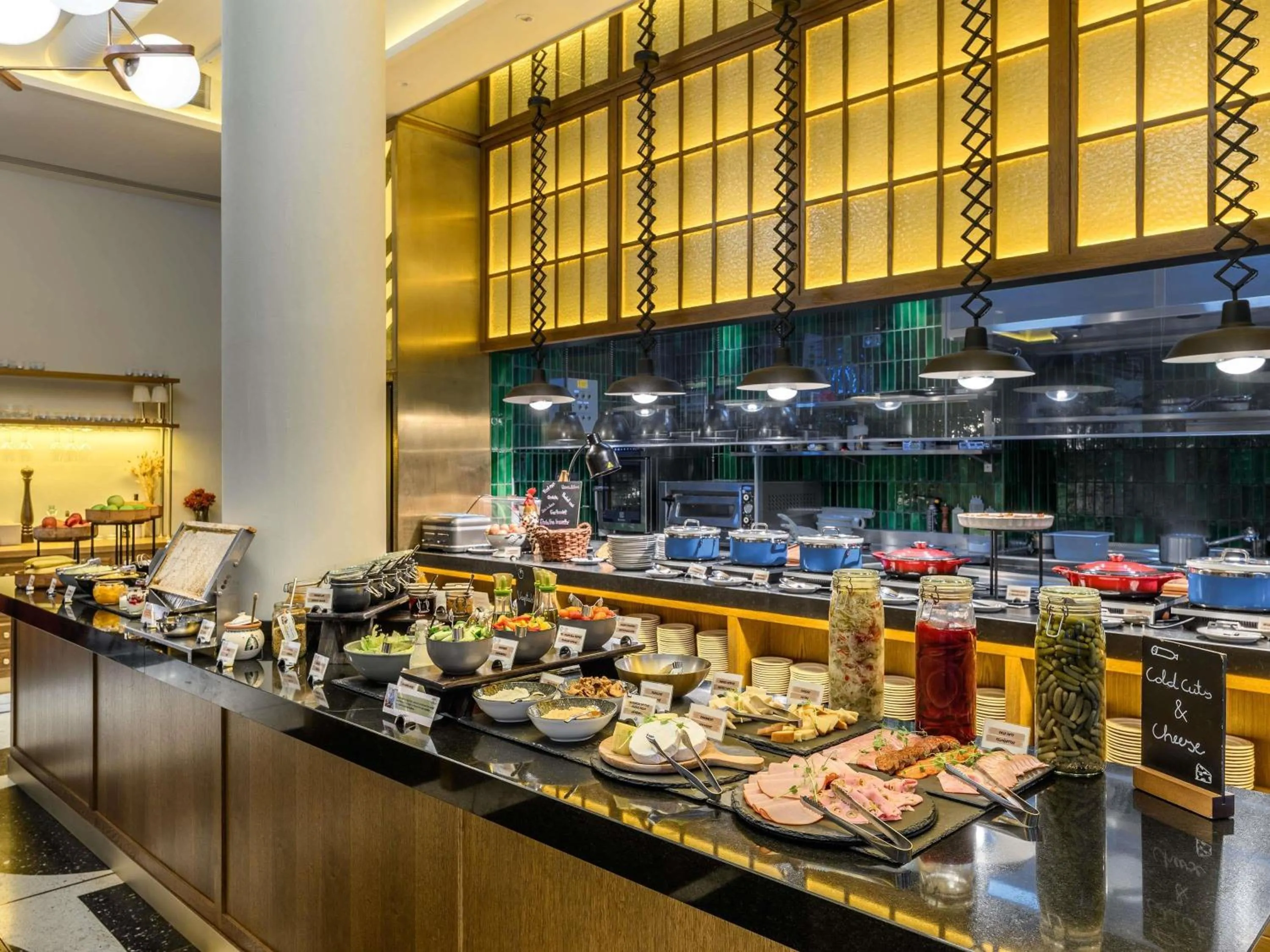 Breakfast in Pullman Budapest