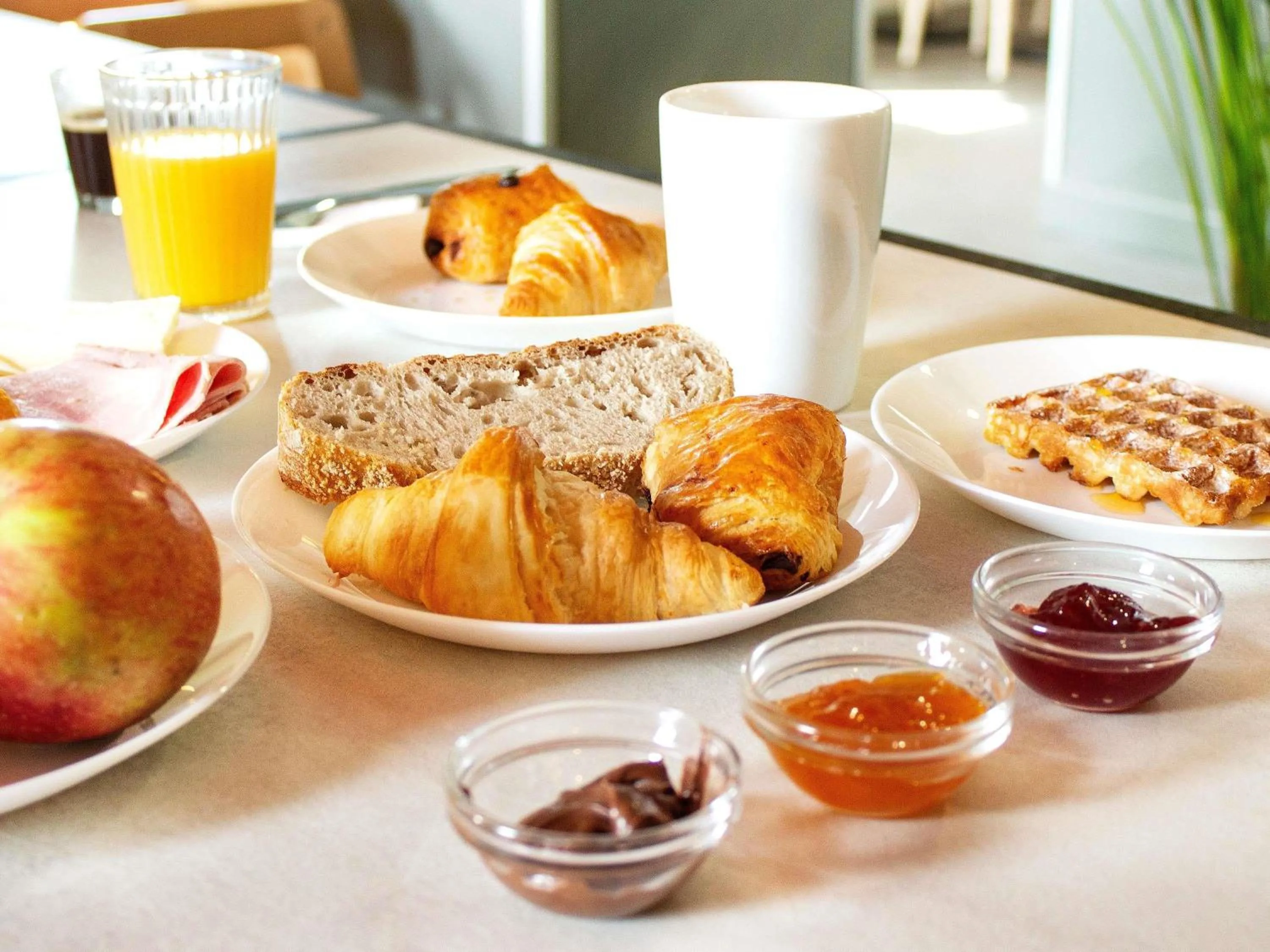 Breakfast in ibis budget Lunel Porte de Camargue