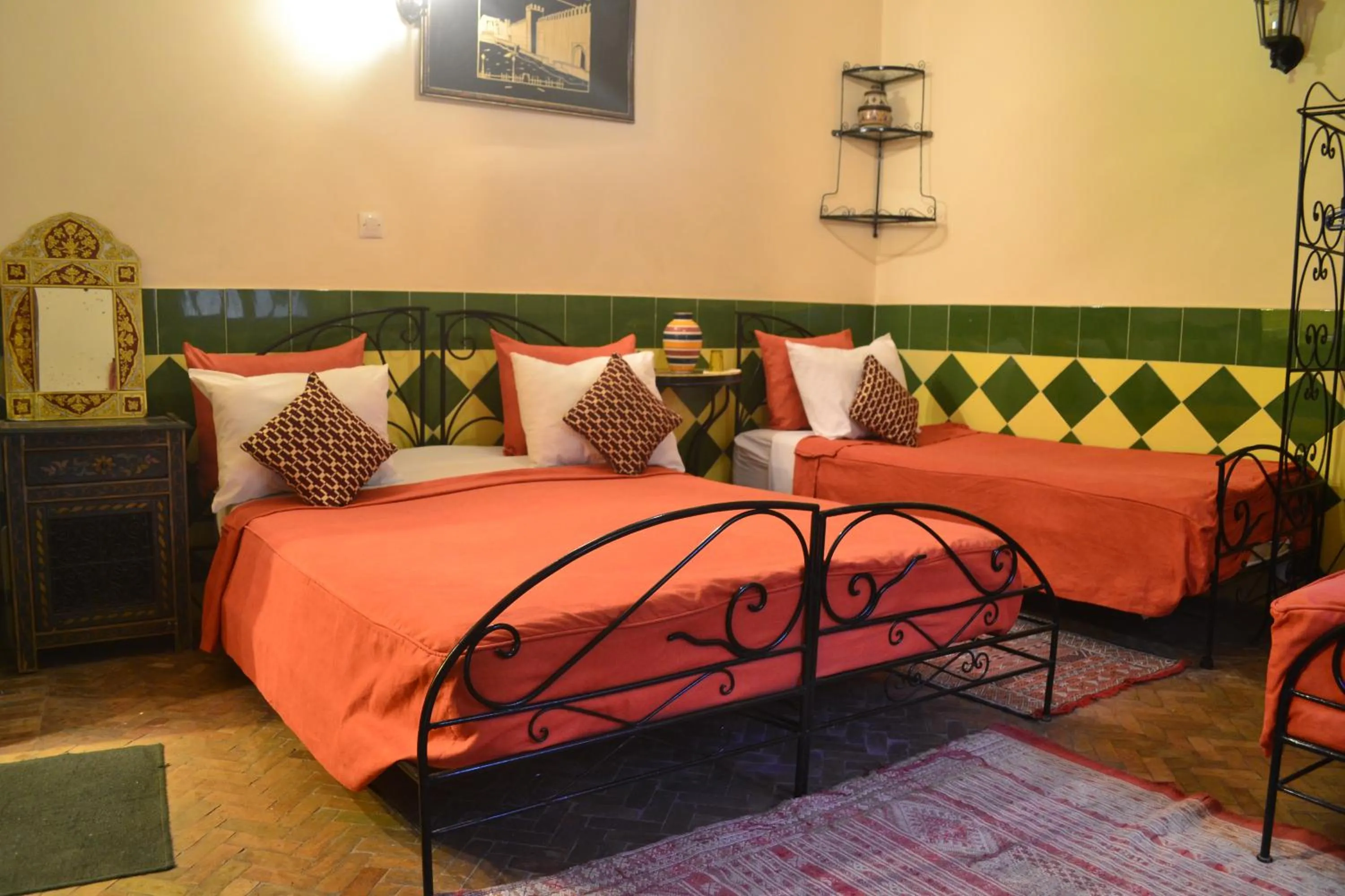 Photo of the whole room, Bed in Riad Hôtel Belleville Marrakech