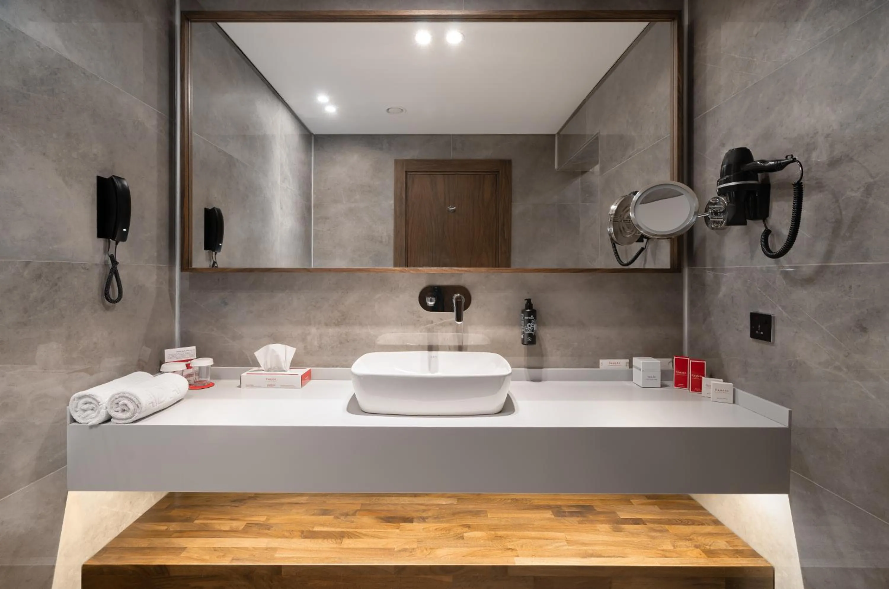 Shower in Ramada by Wyndham - Sulaymaniyah Salim Street