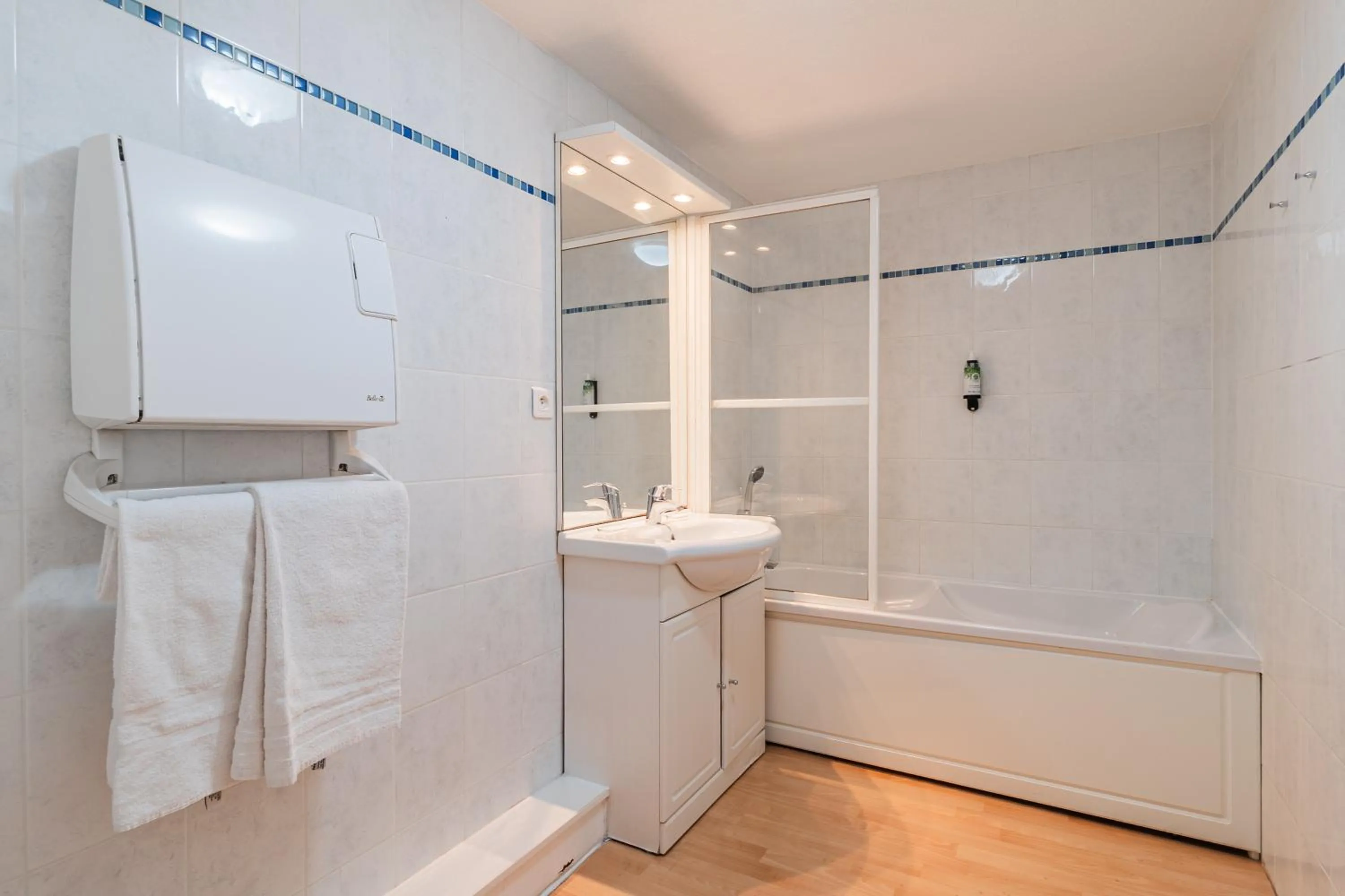 Bathroom in Residhotel Mulhouse Centre