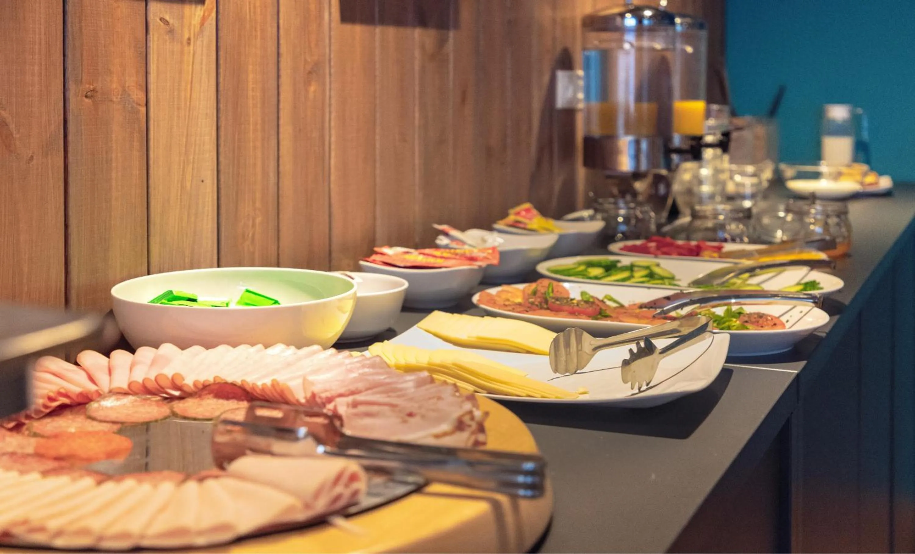 Food and drinks in Hostel Marmota