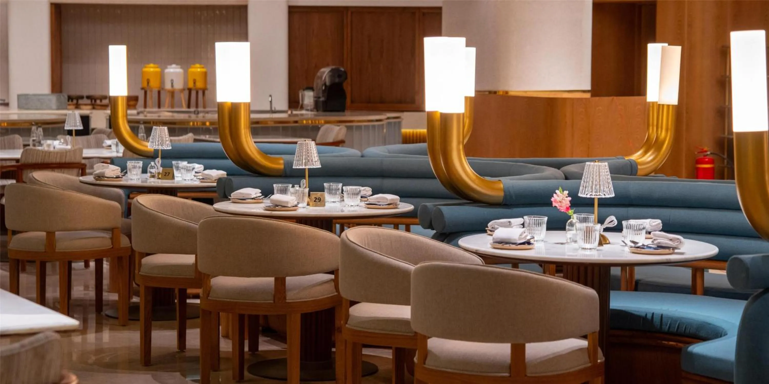 Restaurant/places to eat in Hilton Bangalore Embassy GolfLinks