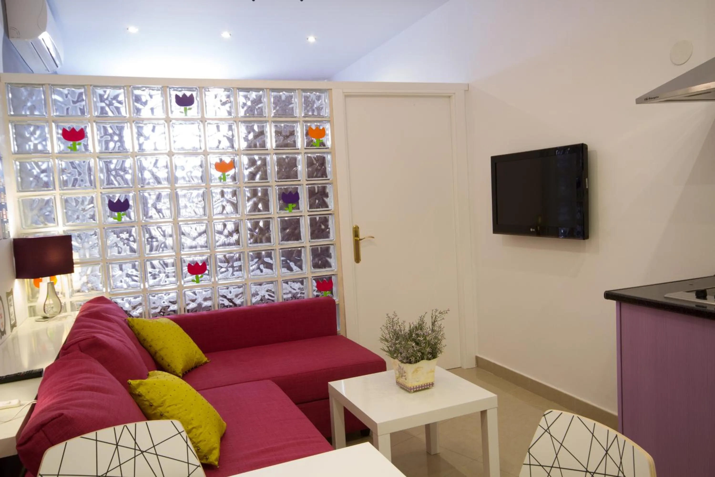 Dining area in Apartamentos El Templo Suites