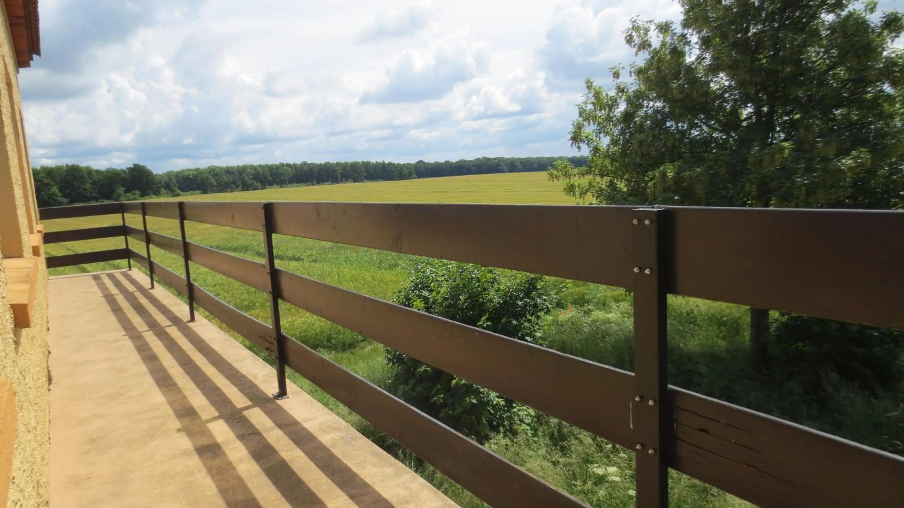 Natural landscape in Logis L'Auberge du Gros