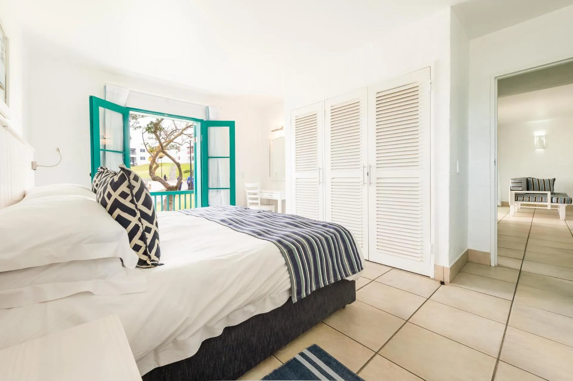 Bed in Club Mykonos Langebaan