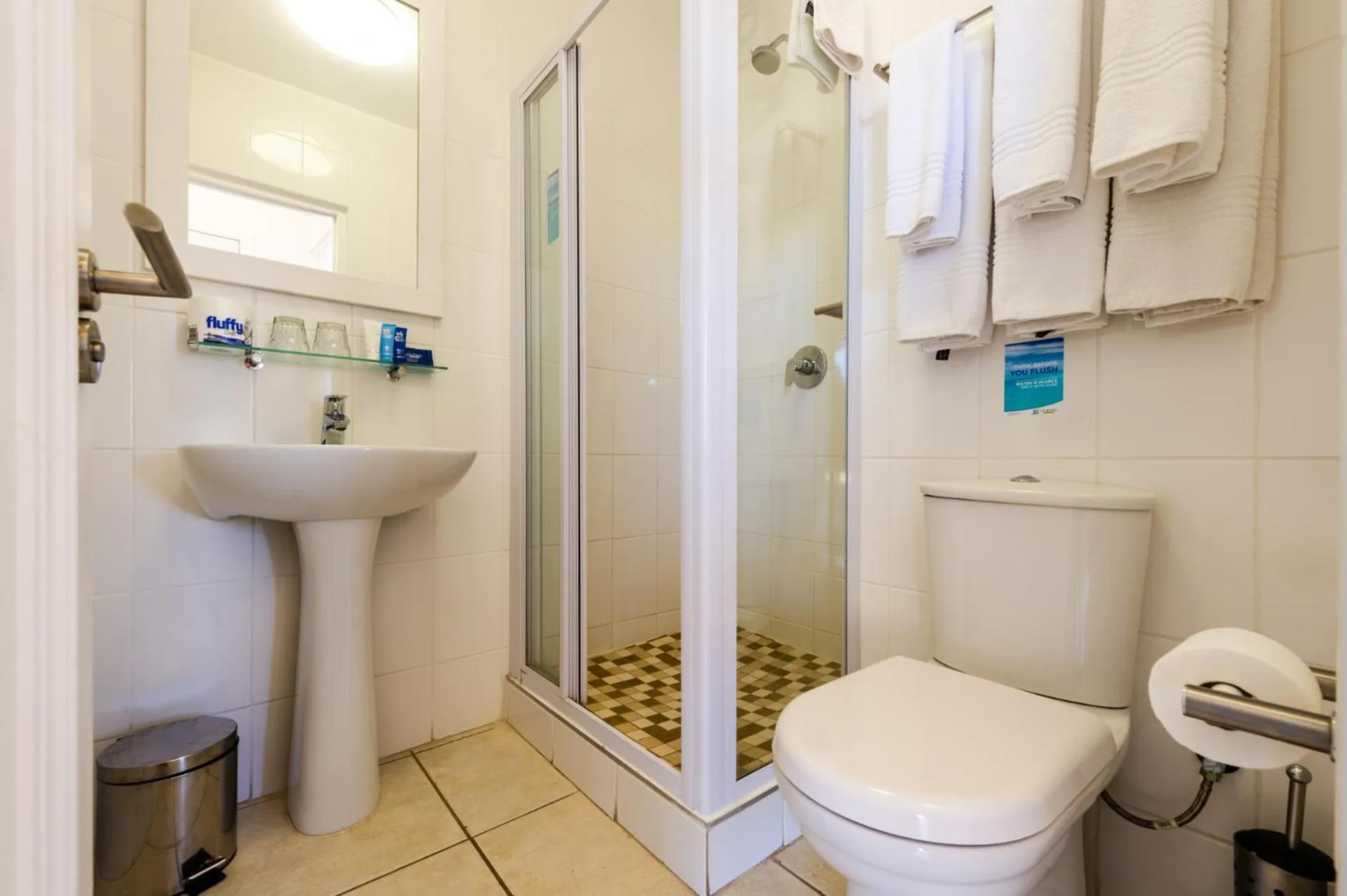 Shower in Club Mykonos Langebaan