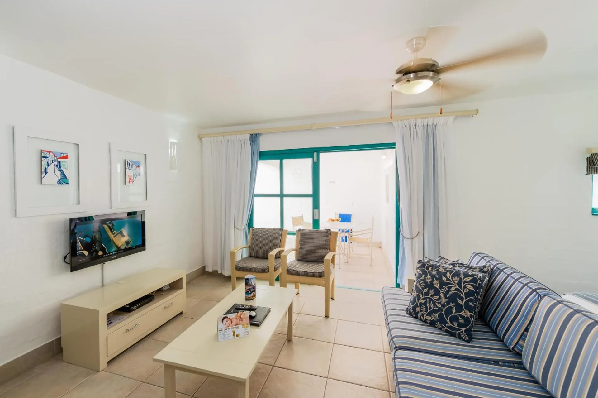 TV and multimedia in Club Mykonos Langebaan