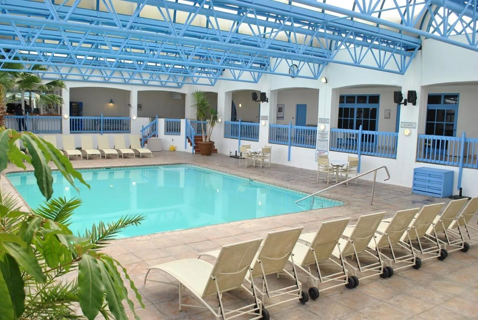 Swimming pool in Club Mykonos Langebaan