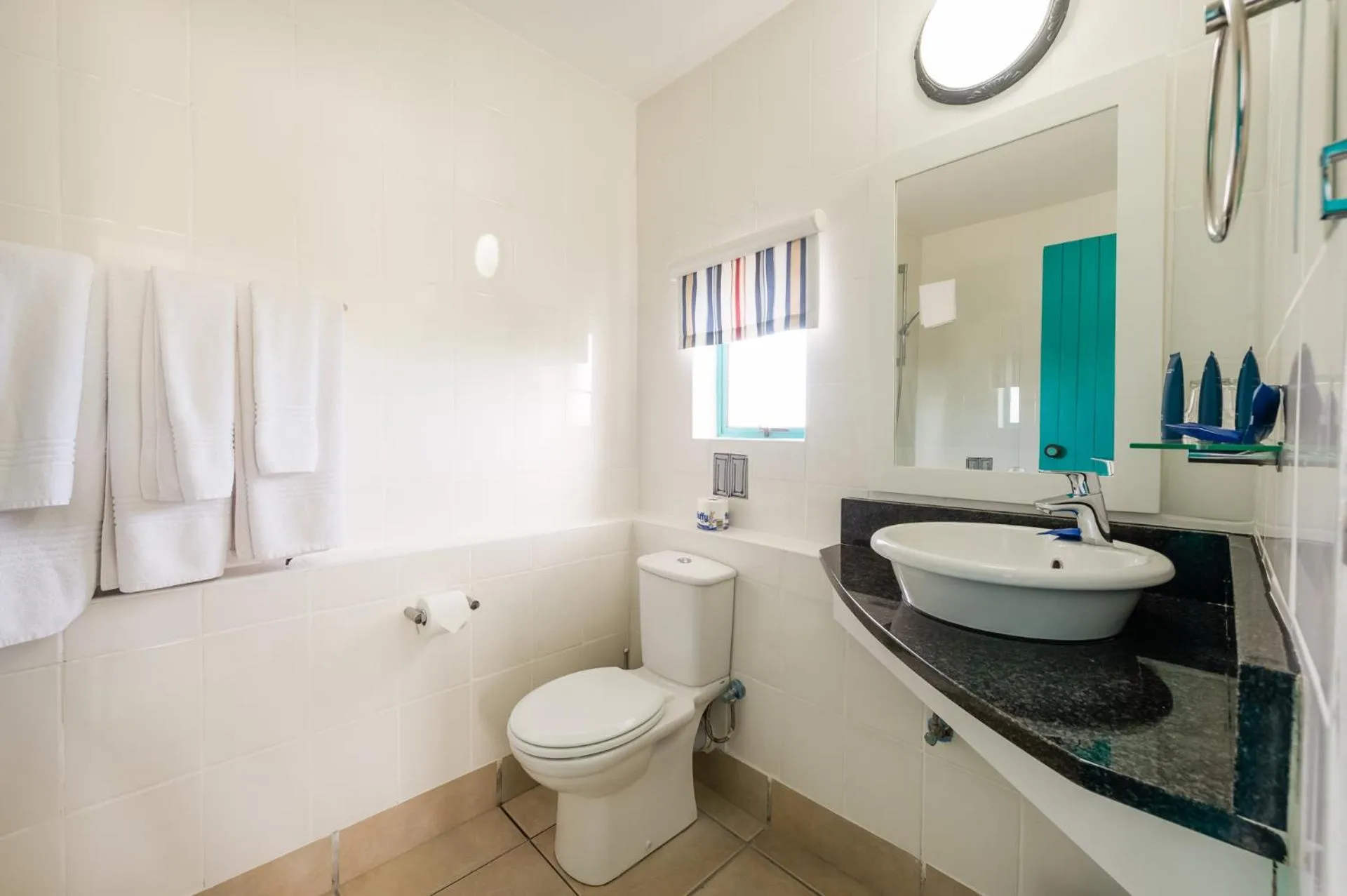 Toilet in Club Mykonos Langebaan