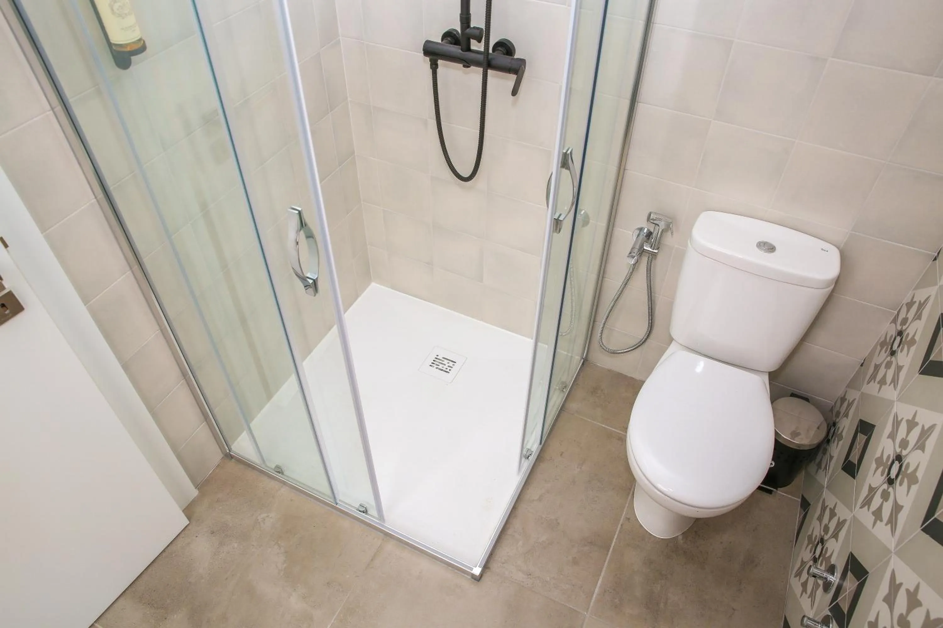 Shower in Pata da Gaivota Boutique House